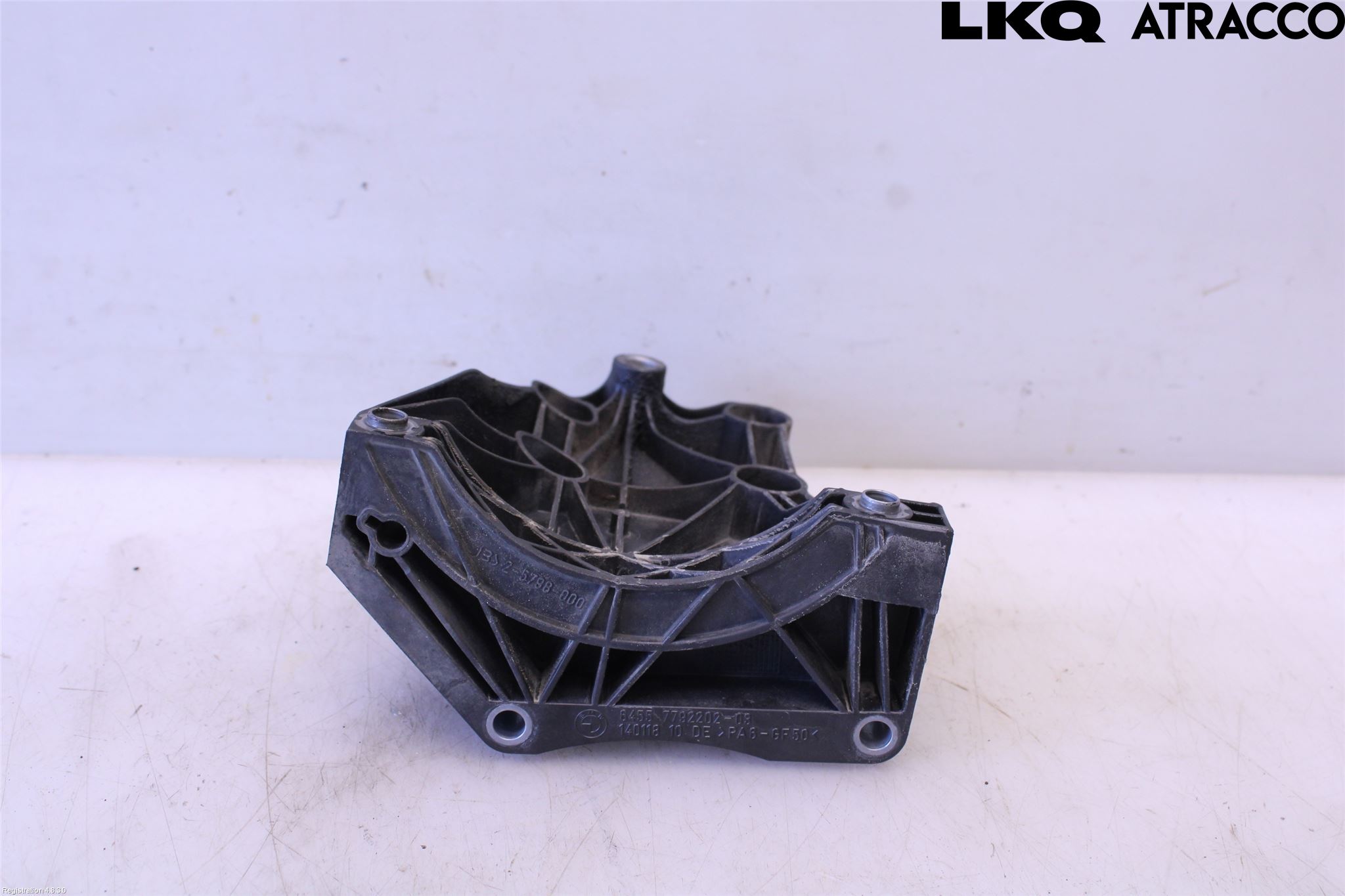 BMW 7 E65/66    00-08 Ac Kompressor-Fäste