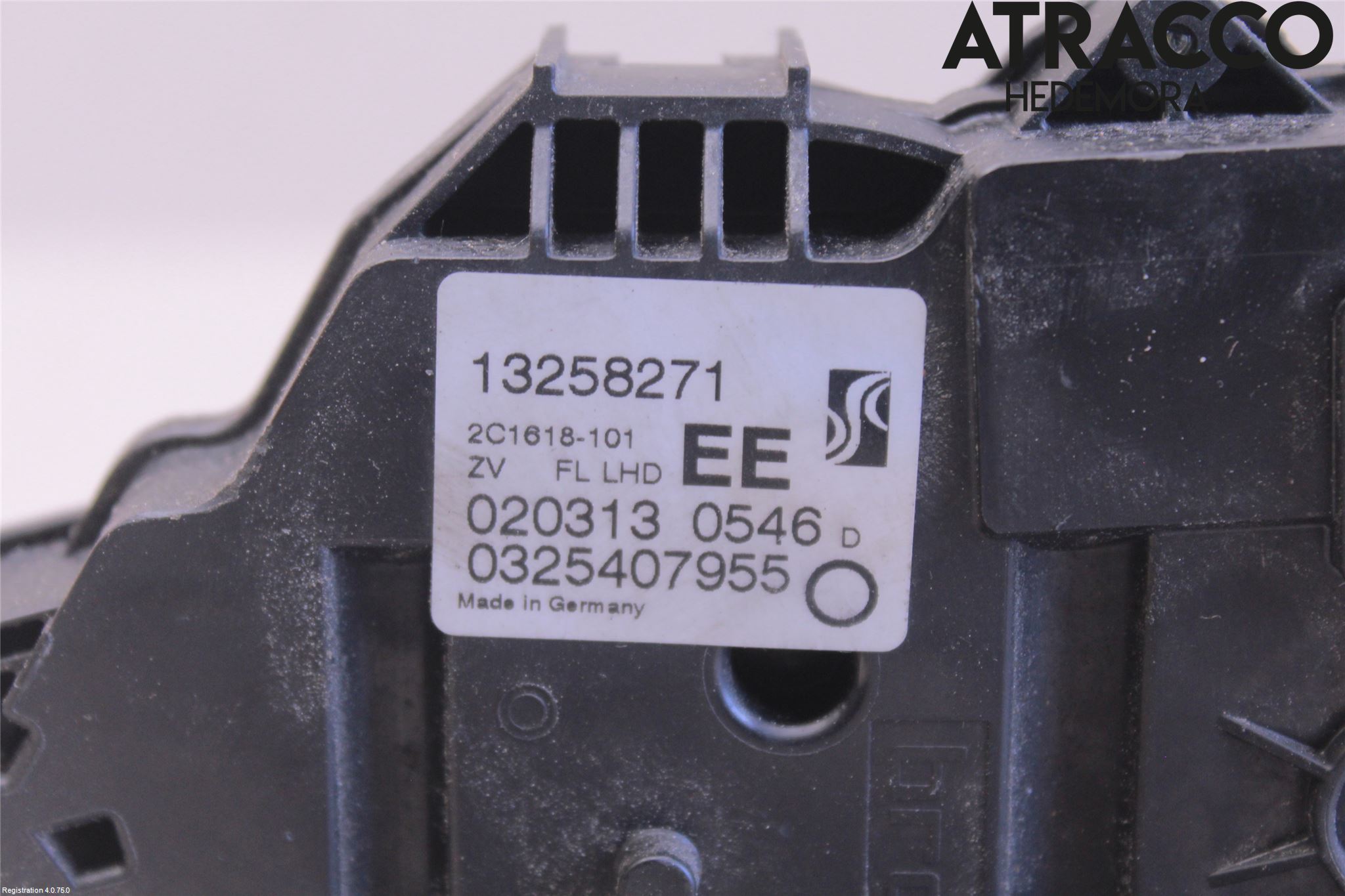 Opel CORSA D 07-14 Låskista-Dörrlås