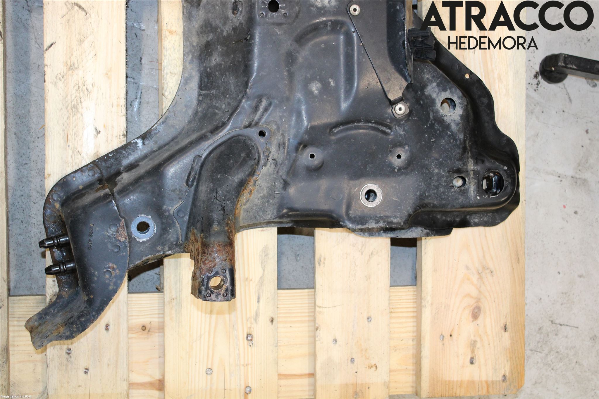 Citroen C4 II 11-18 Framvagnsbalk