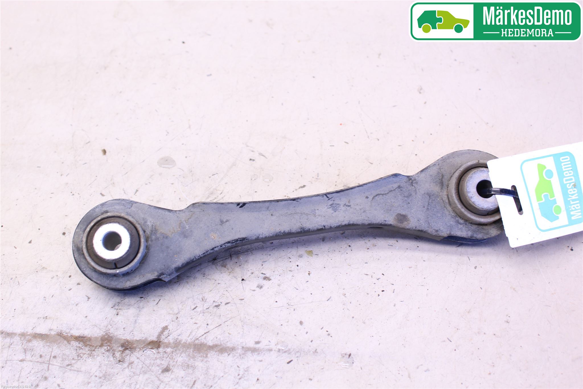 BMW 1 F20/F21 11-19 Bärarm Bak Övre Vänster