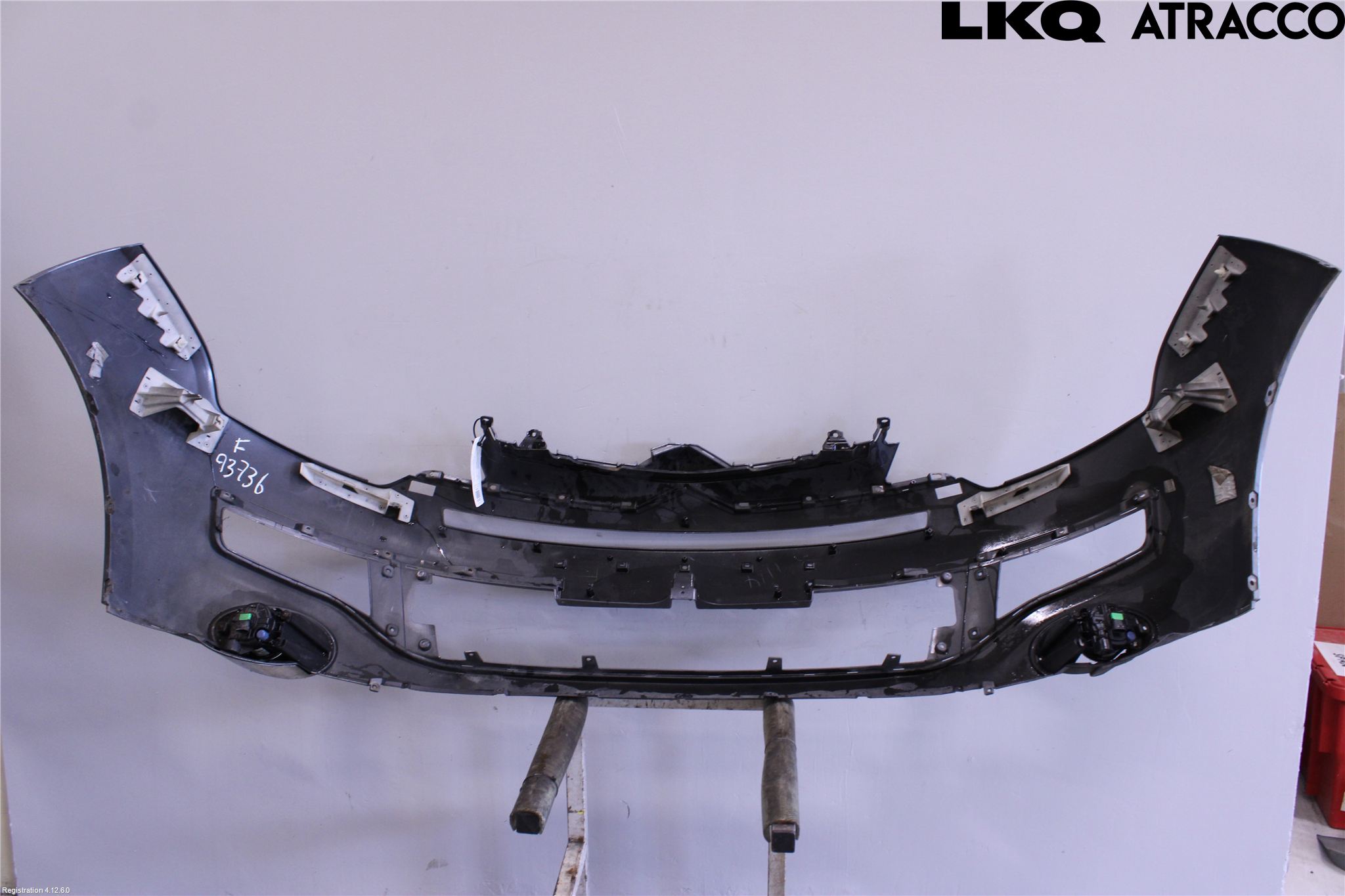 Citroen C-CROSSER Stötfångarbeklädnad Fram