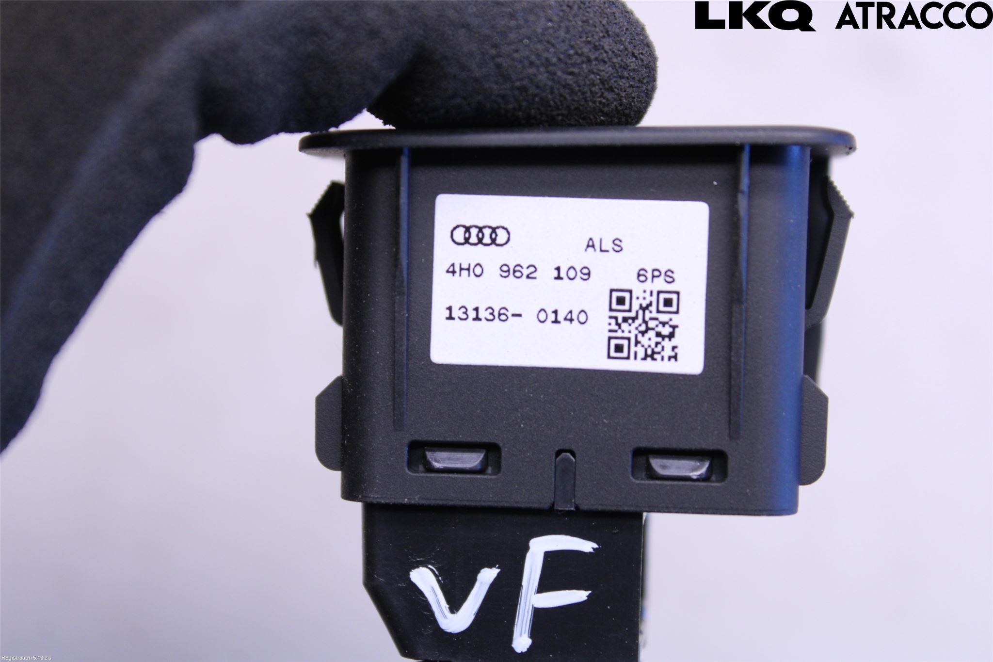 Audi A1/S1 11-18 Strömställare Övrigt