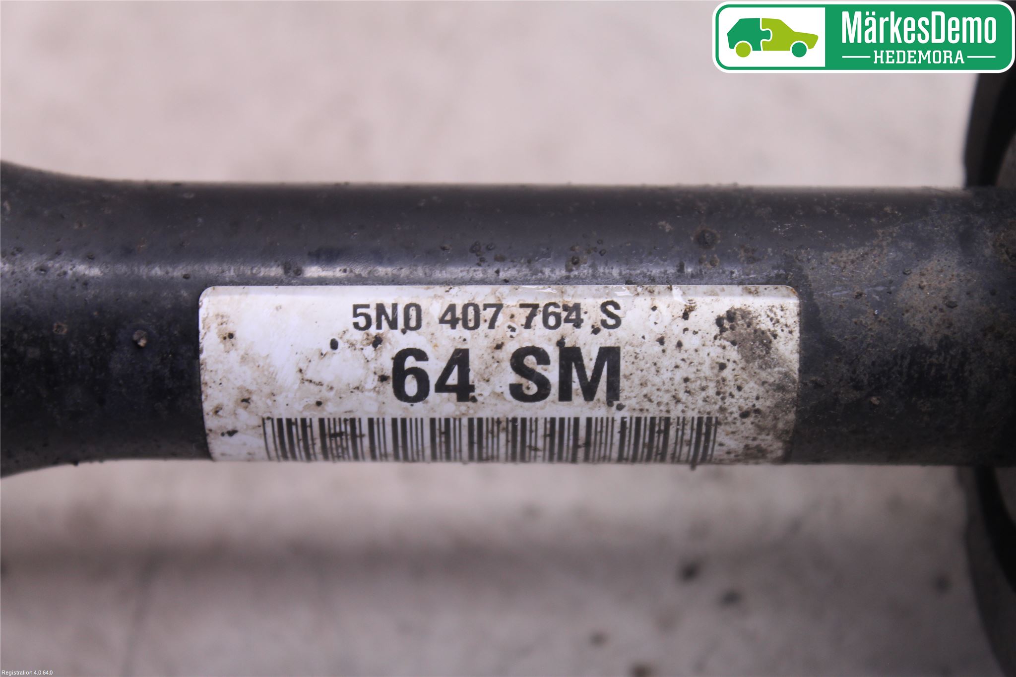 Volkswagen VW TIGUAN 07-16 Drivaxel Fram Höger