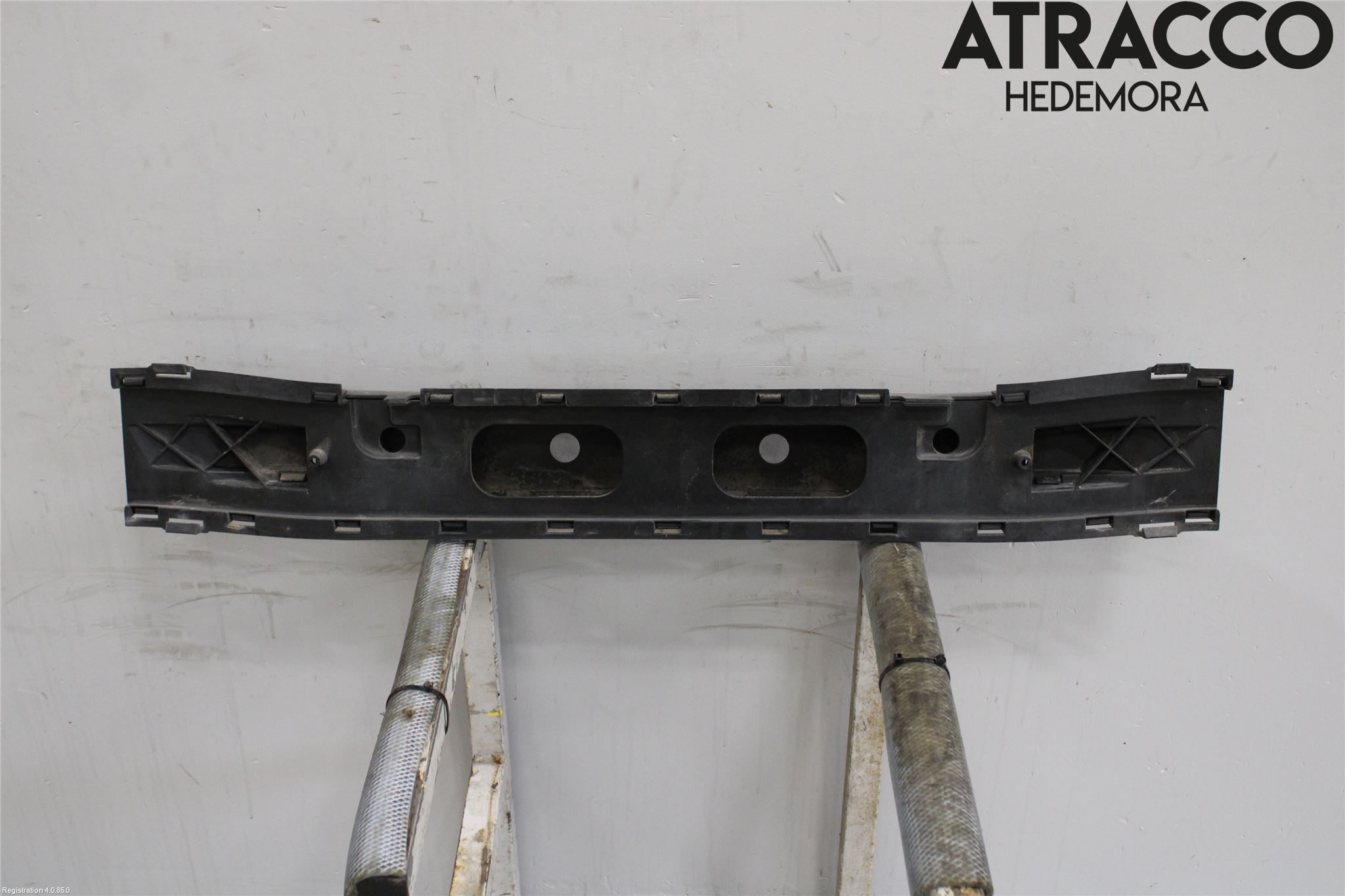 Volvo V50 04-07 Stötfångar Deformelement Fram