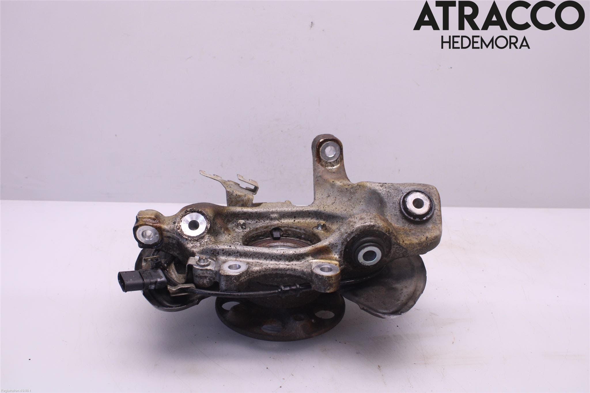 Mercedes-Benz MB C-KLASS (W205) 14-21 Hjullagerhus-Spindel Vä B