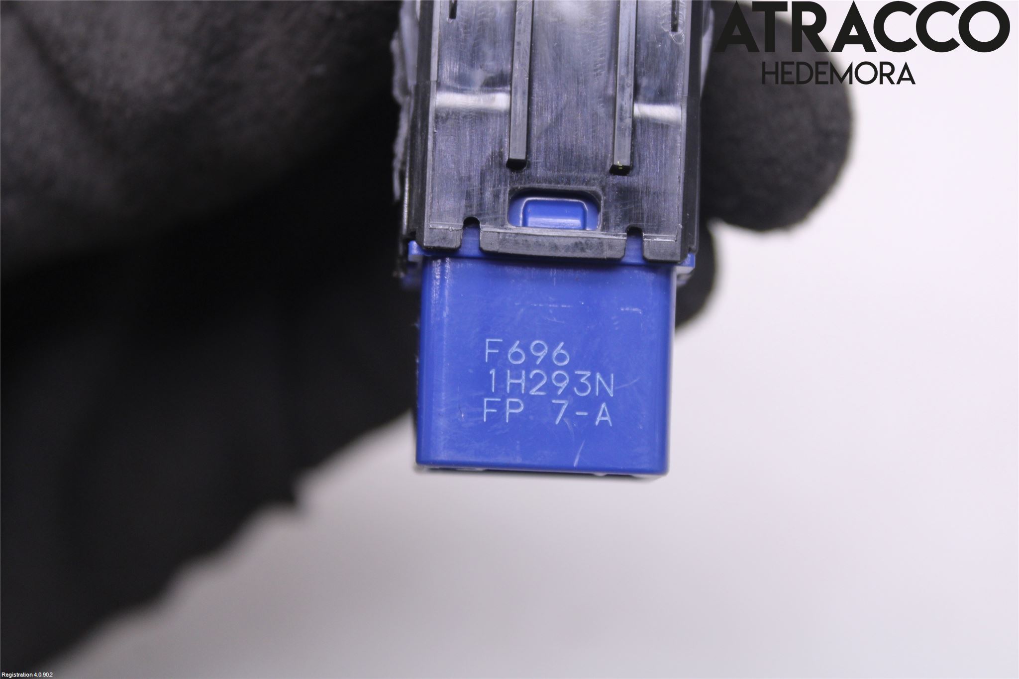 Toyota RAV4 19- Strömställare Baklucka