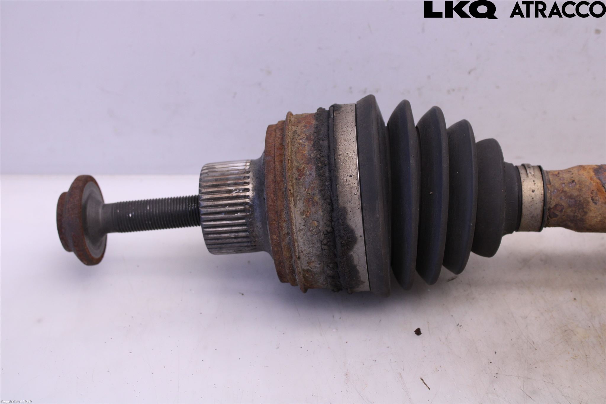 Audi A4 12-15 Drivaxel Fram Vänster