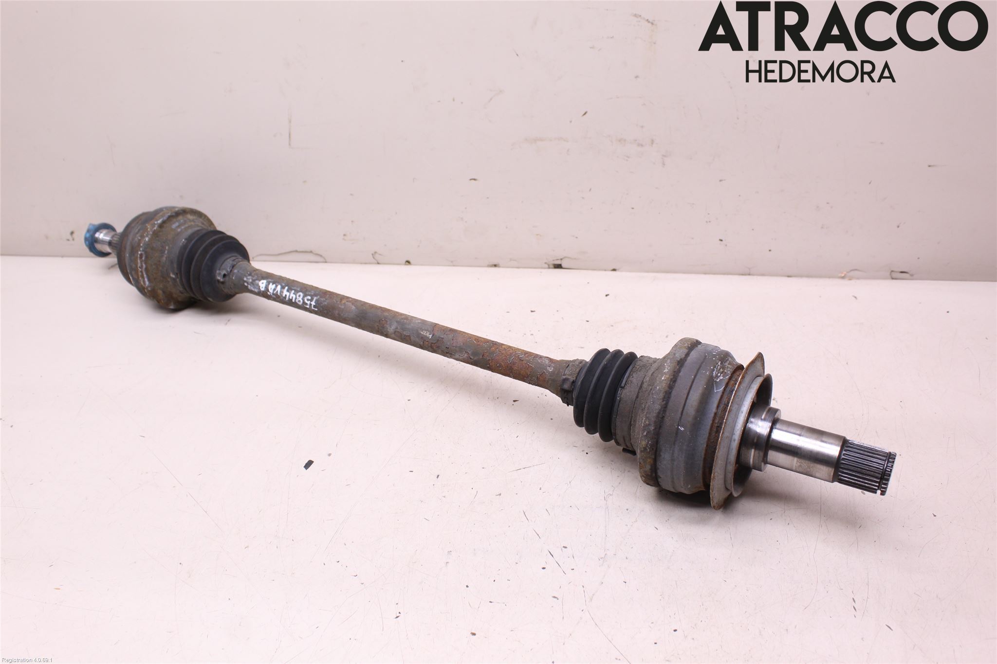 Mercedes-Benz MB E-KLASS (W212) 09-16 Drivaxel Bak Vänster