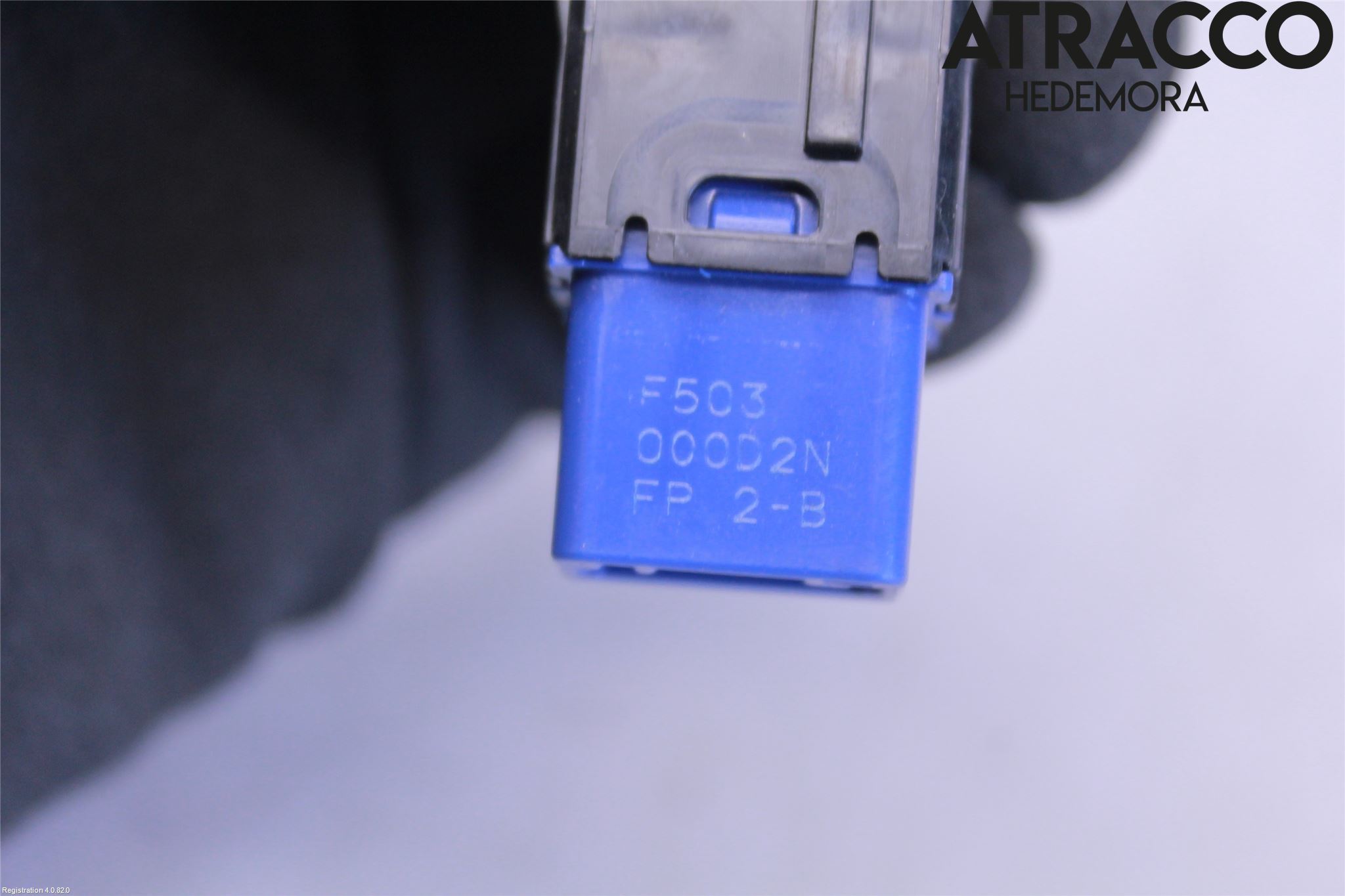 Toyota RAV4 19- Strömställare Elruta