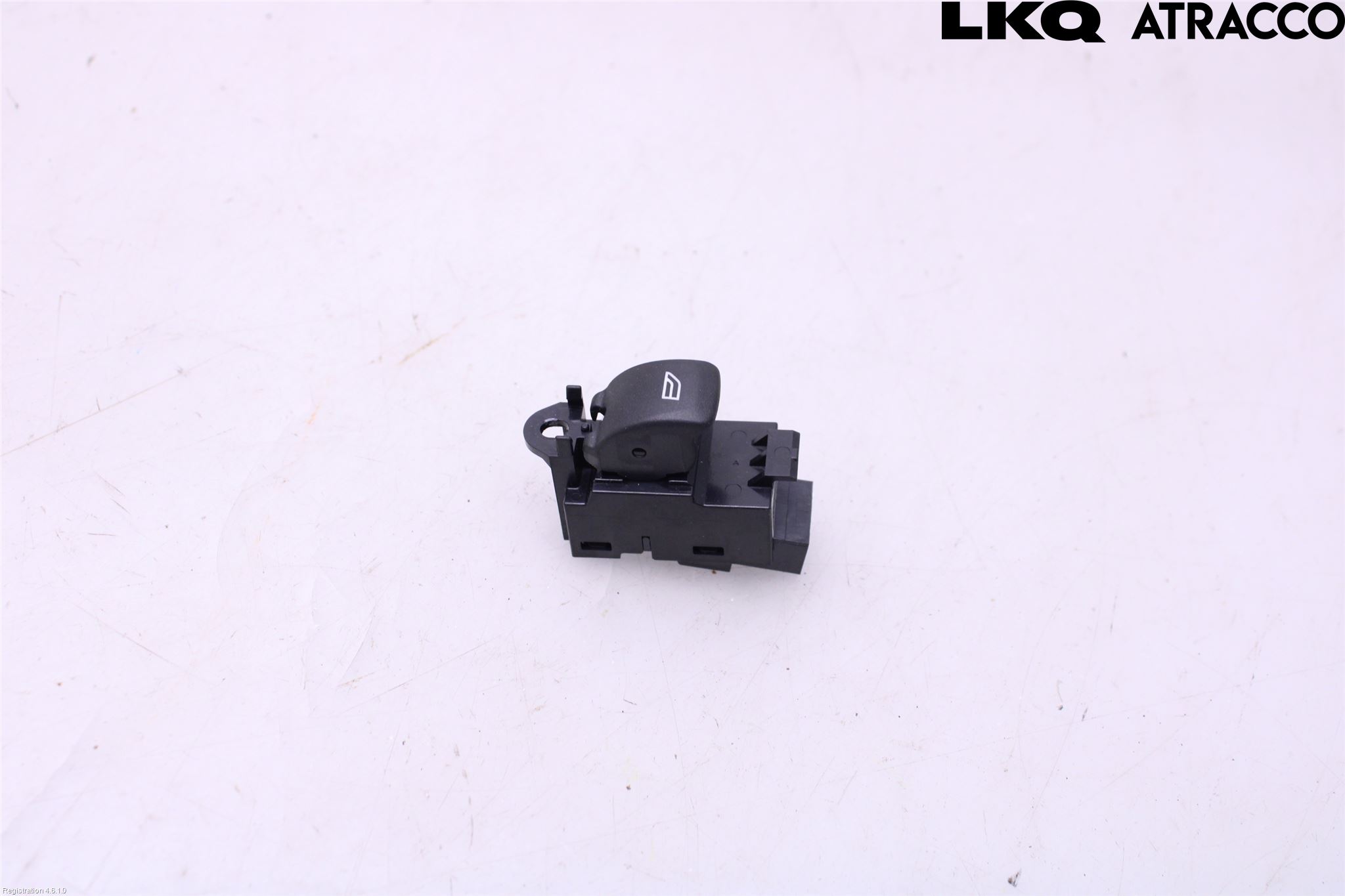 Volvo V40 12-19 Strömställare Elhiss