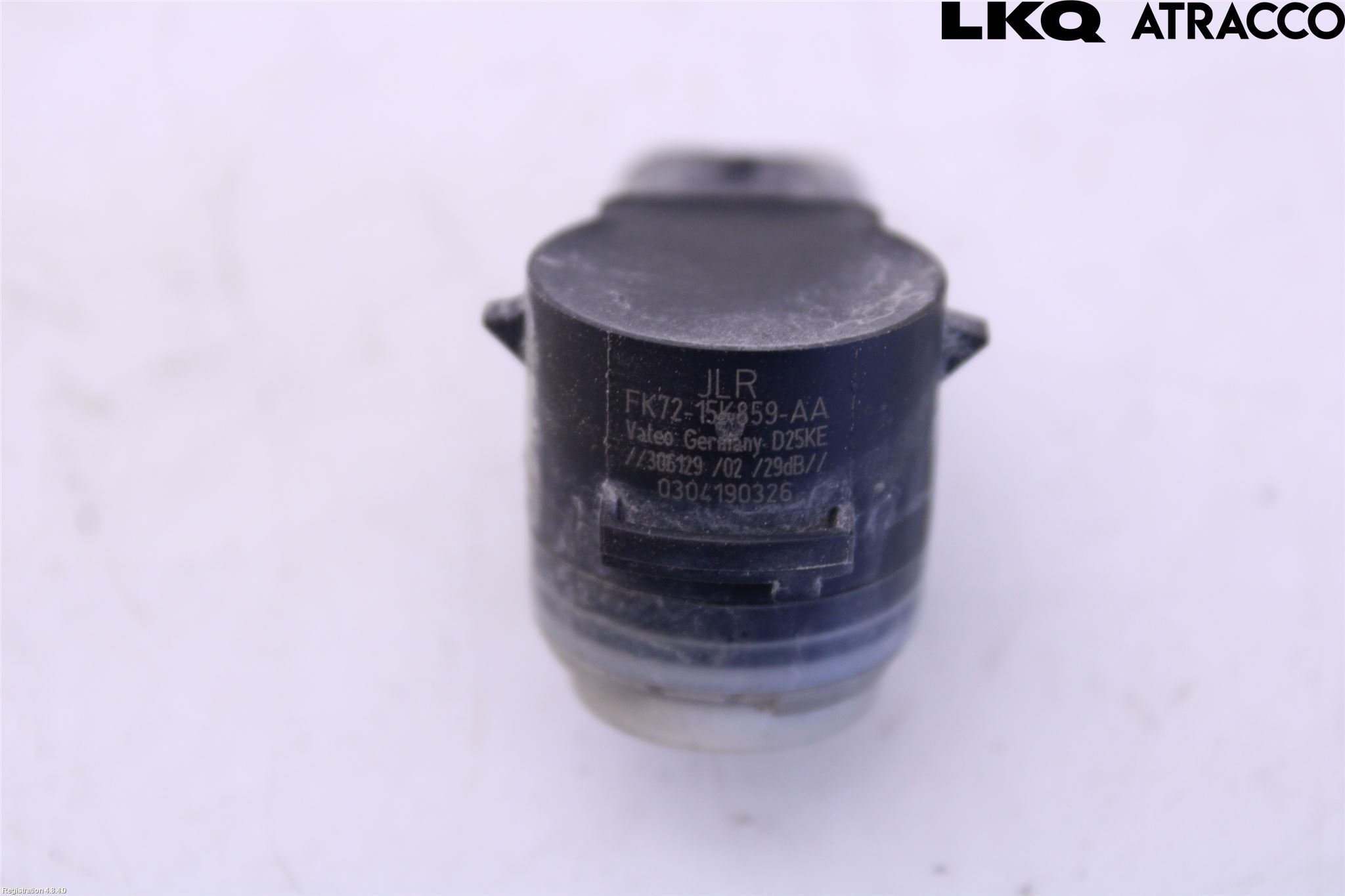 Jaguar E-PACE 17- Parkeringshjälp Frontsensor