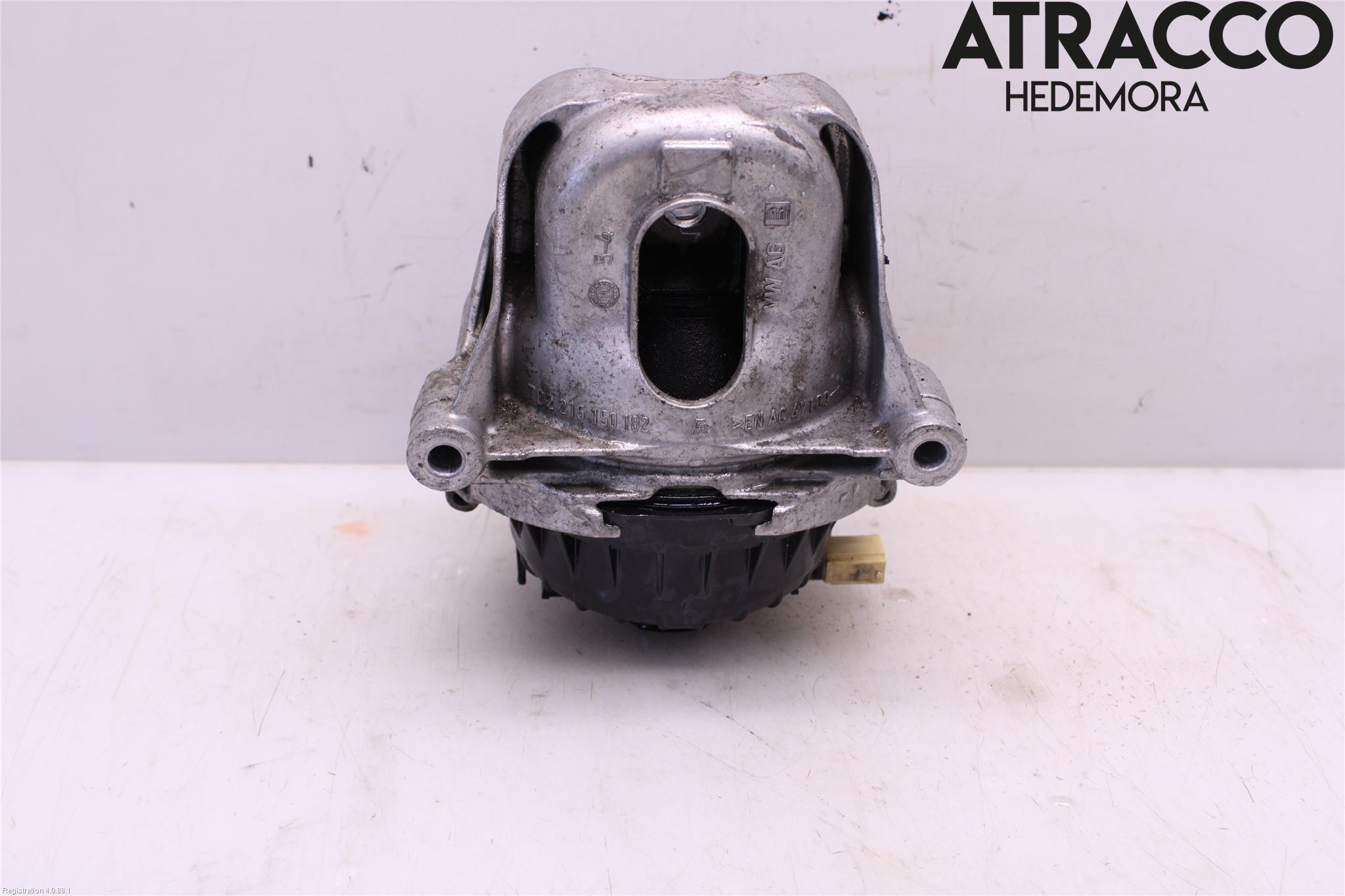 Audi A6 F2/C8 19- Motorfäste
