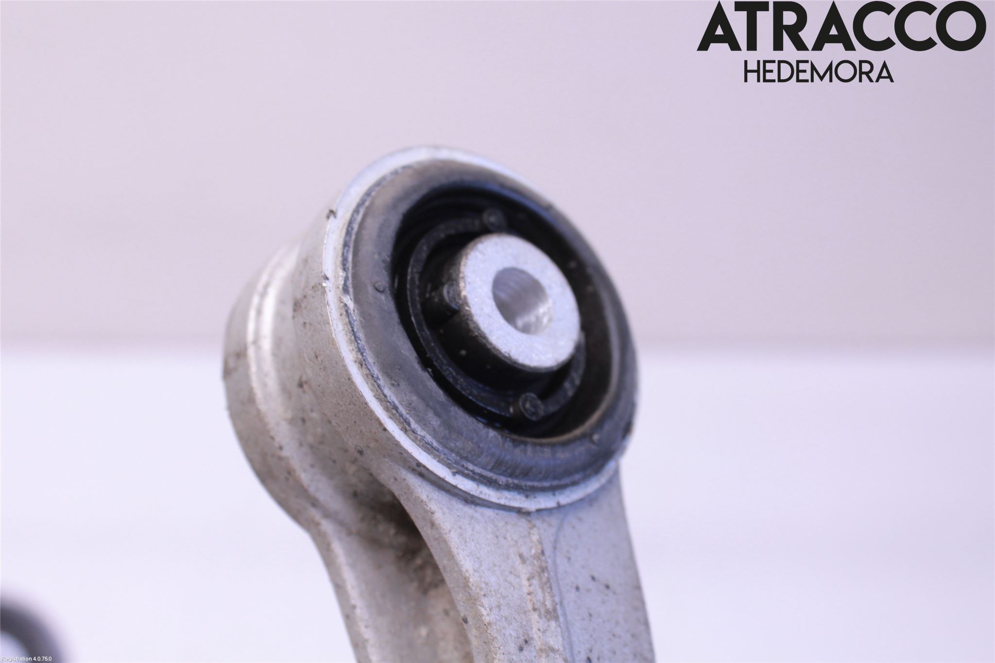 Porsche CAYENNE 03- Bärarm Fram Övre Vä