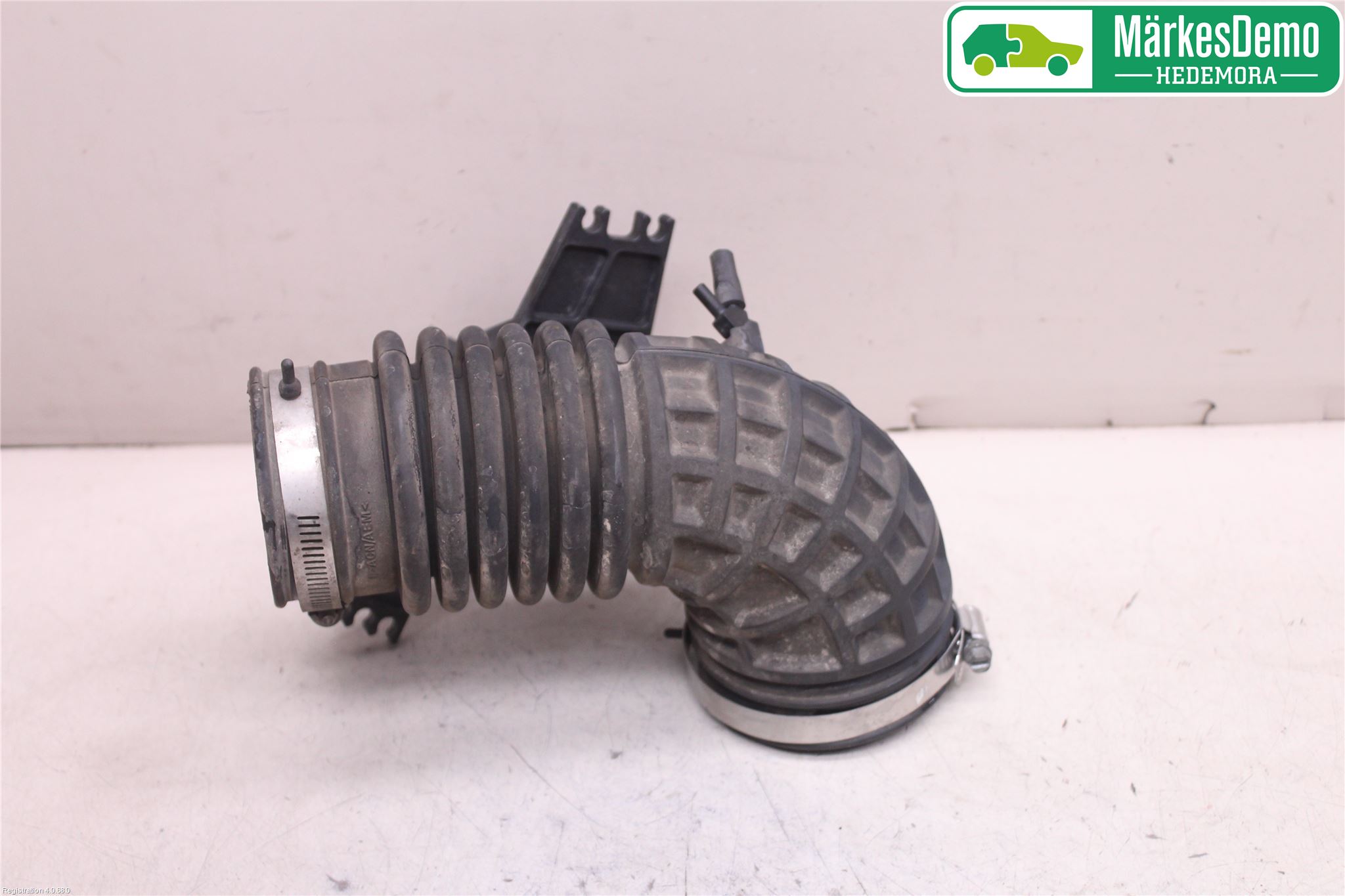 Nissan NAVARA 05-16 Injgummibälg-Slang