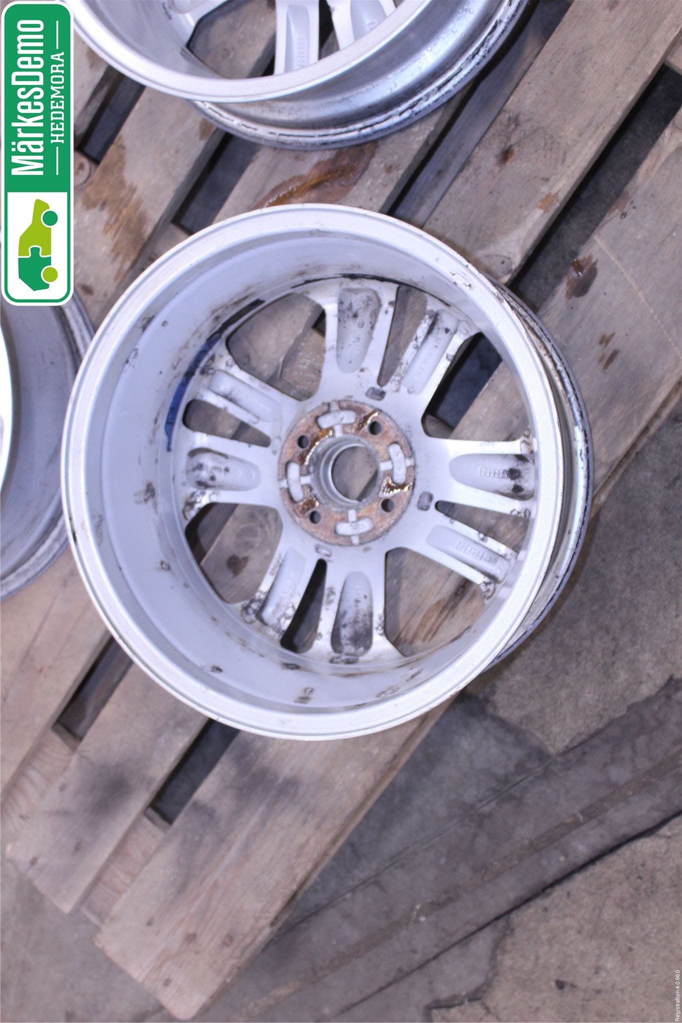 Dacia LODGY 12-18 Fälg Aluminium