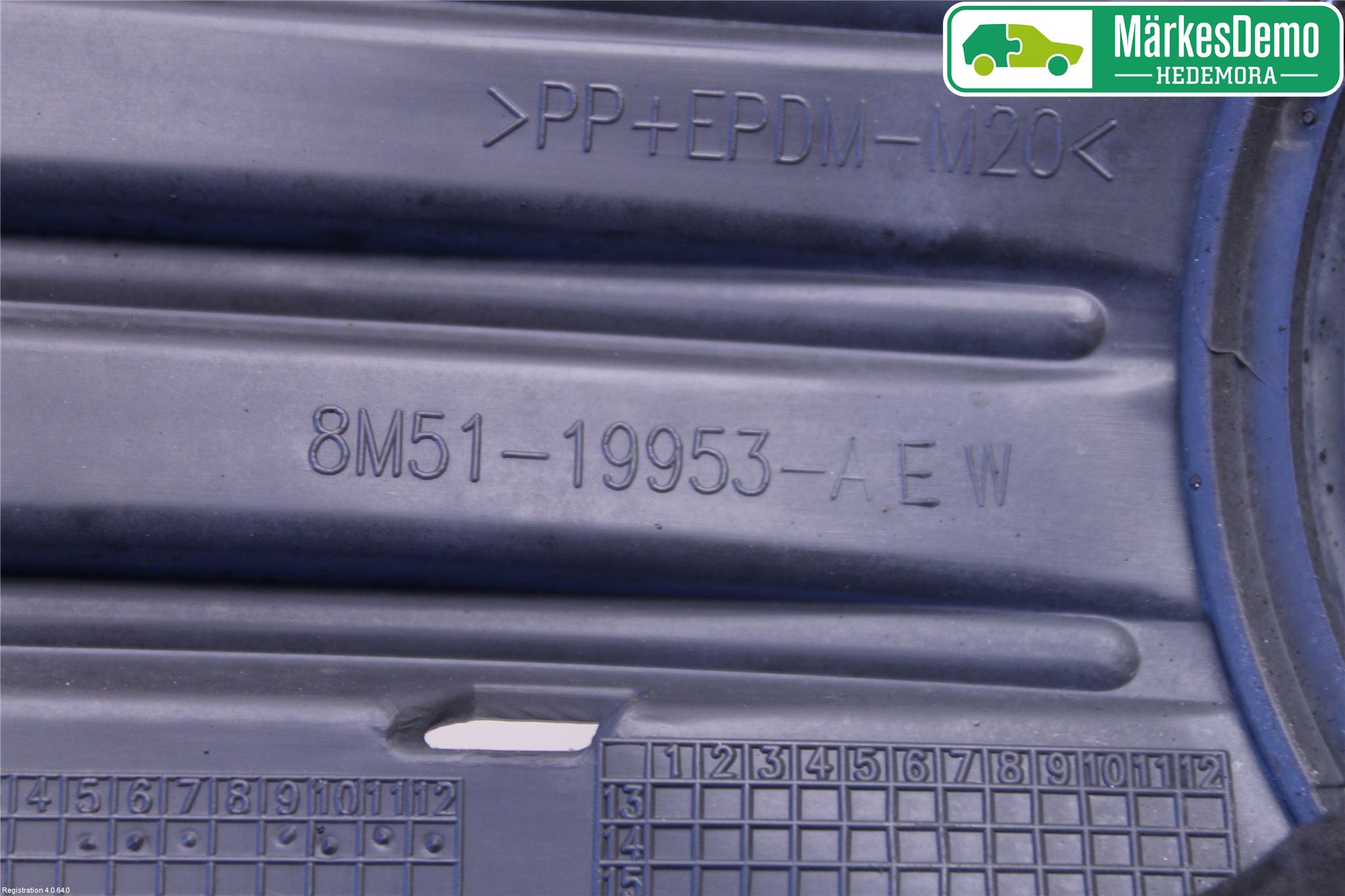 Ford FOCUS 08-11 Dimljussarg Fram