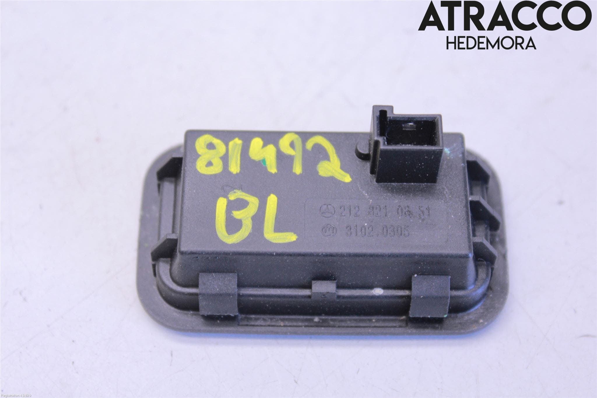 Mercedes-Benz MB E-KLASS (W212) 09-16 Strömställare Baklucka