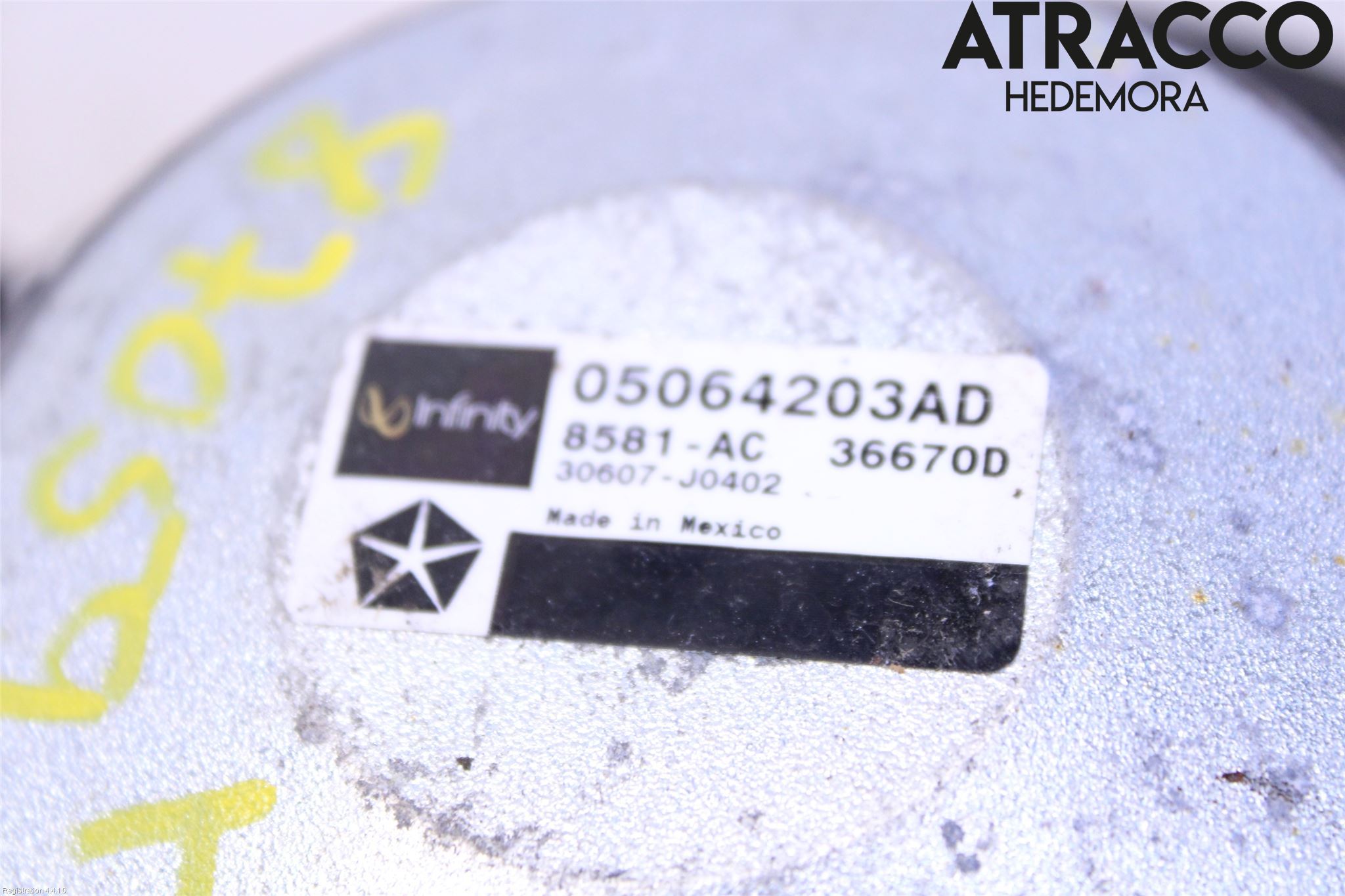 Dodge NITRO Högtalare