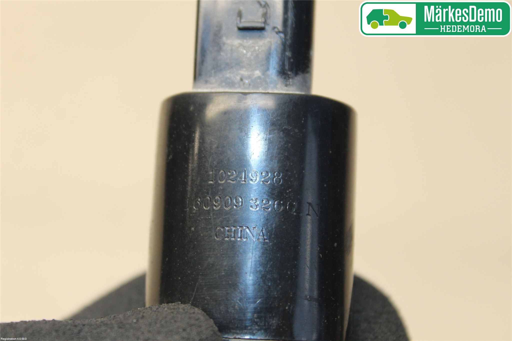 Volvo XC60 14-17 Spolarpump Vindruta