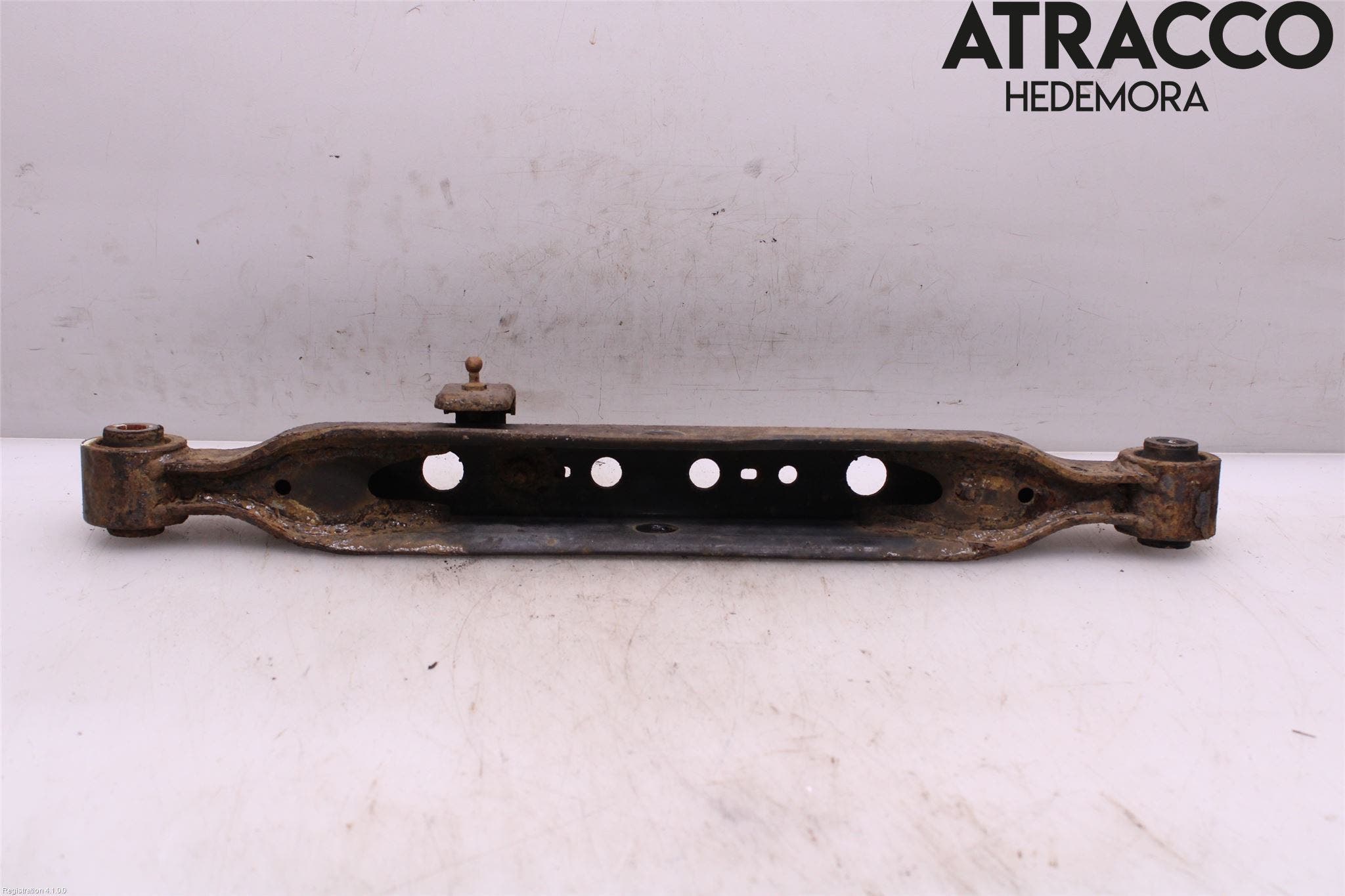 Renault KADJAR 15- Bärarm Bak Höger