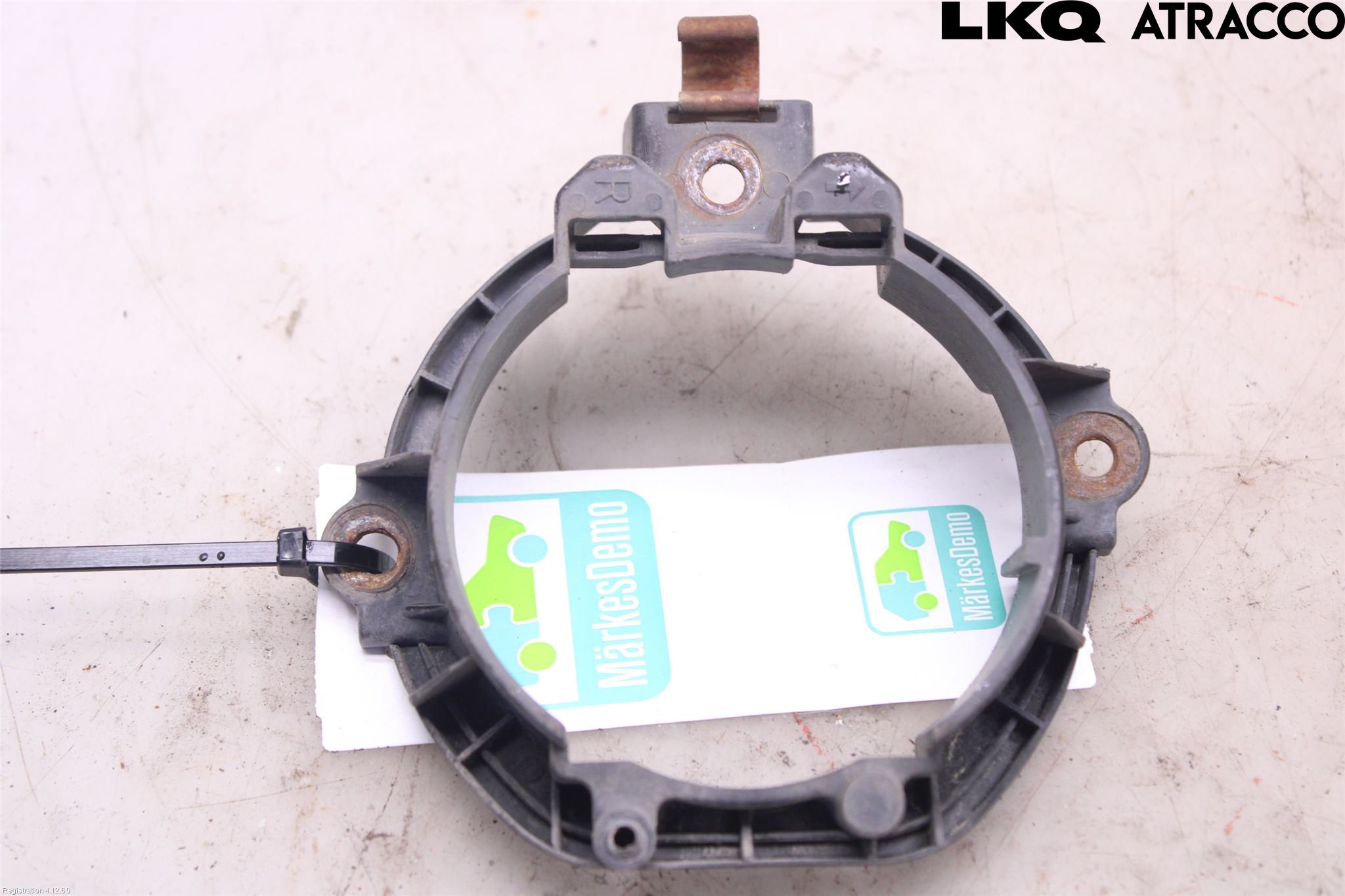 Toyota RAV 4 06-12 Dimljussarg Fram