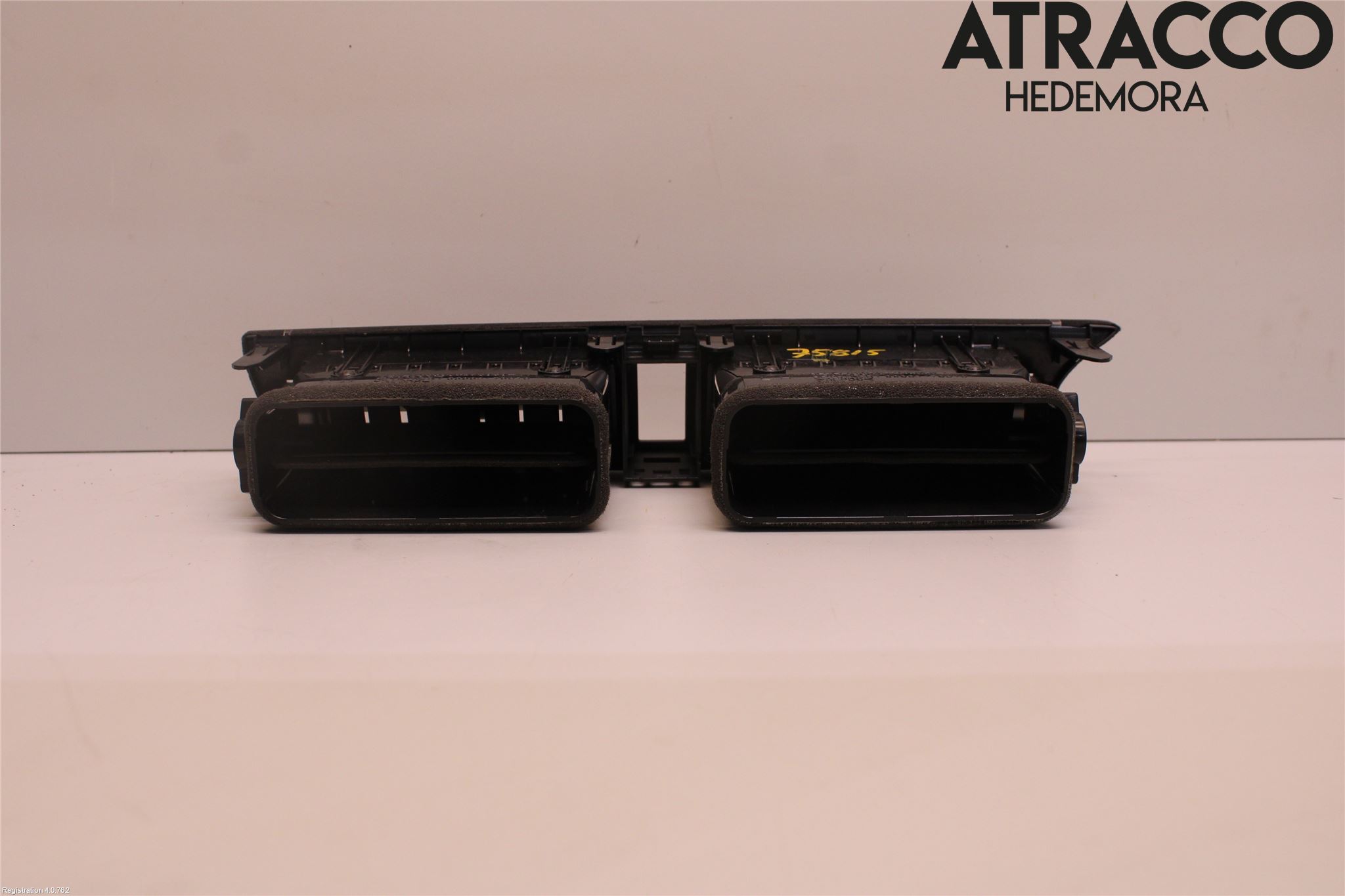 Lexus CT 200h Defrosterkanal-Munstycke