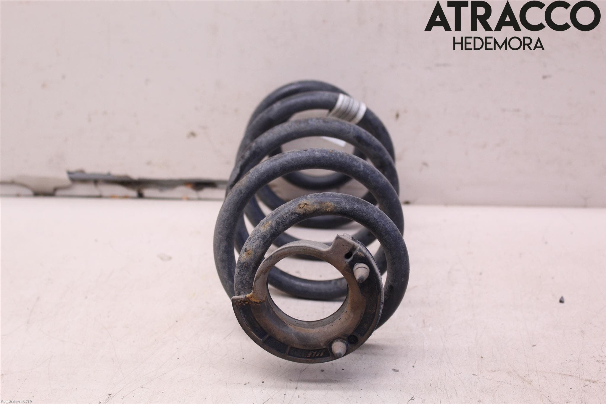 BMW 2 F45 Active Tourer 14-21 Fjäder Bak