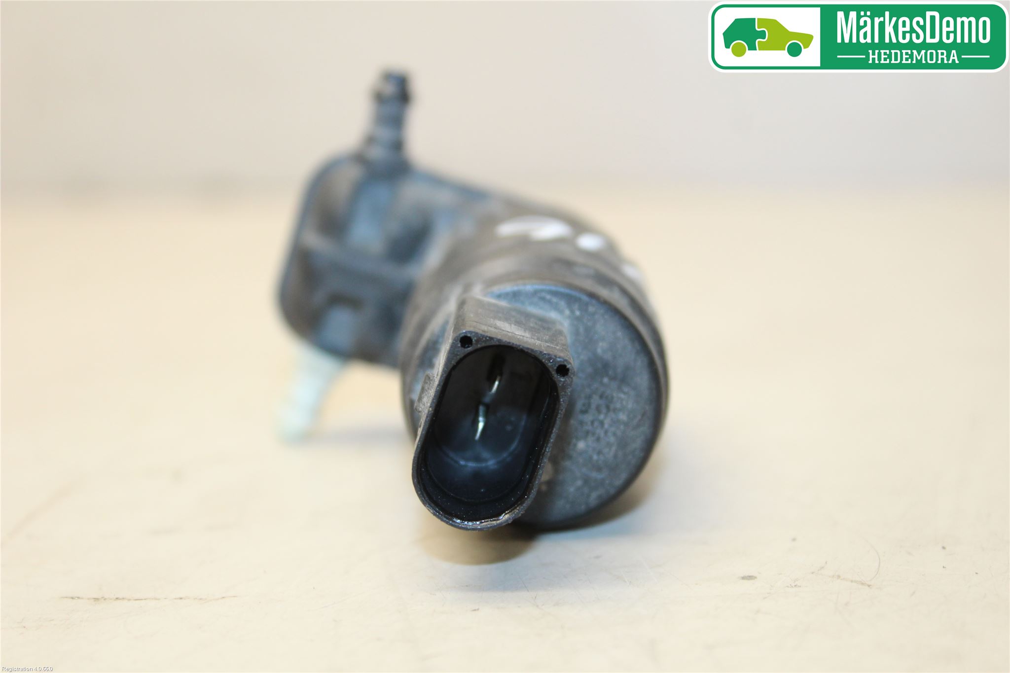 Volkswagen VW GOLF / E-GOLF VII 13-20 Spolarpump Vindruta
