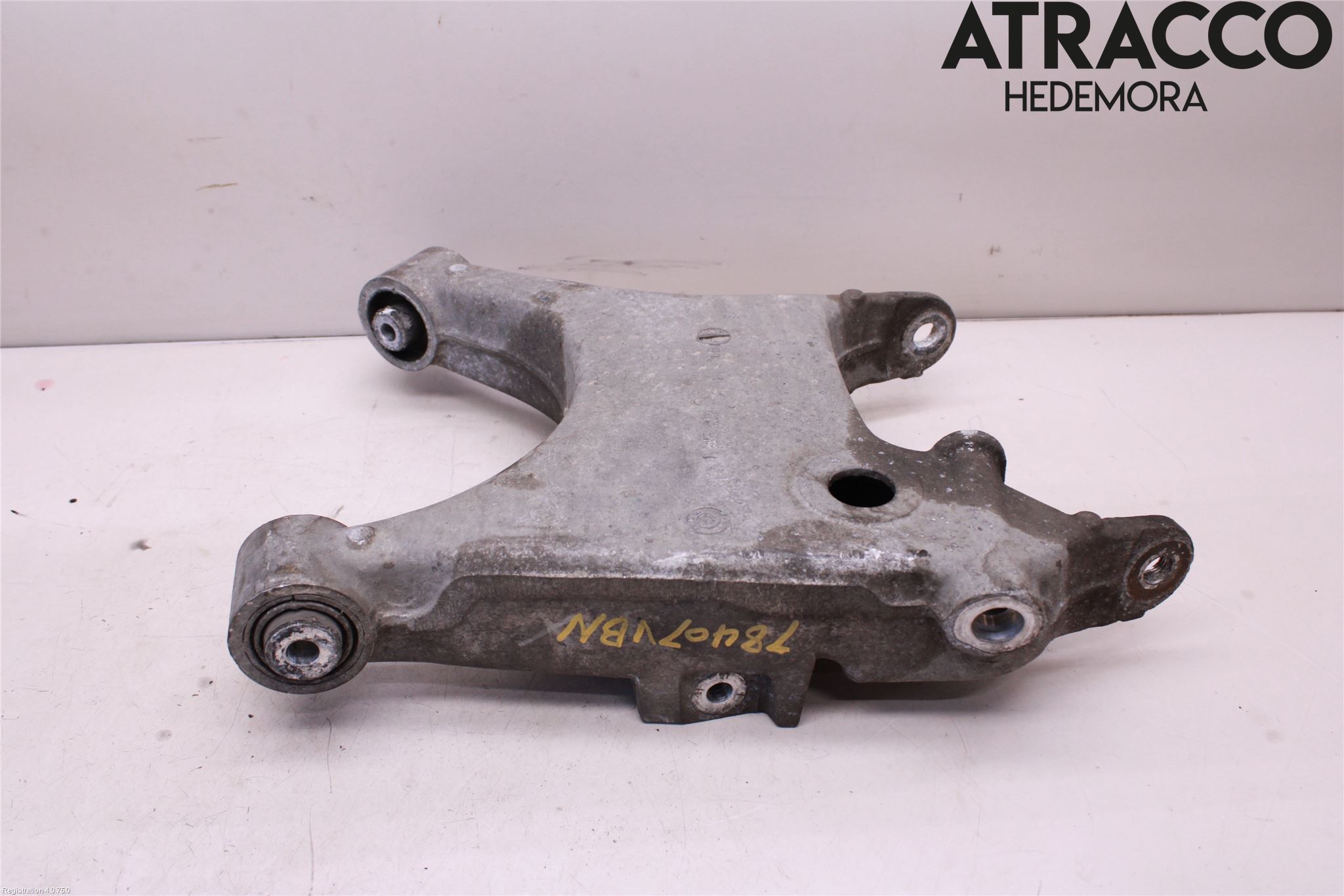 BMW X5 E53     99-06 Bärarm Bak Vänster