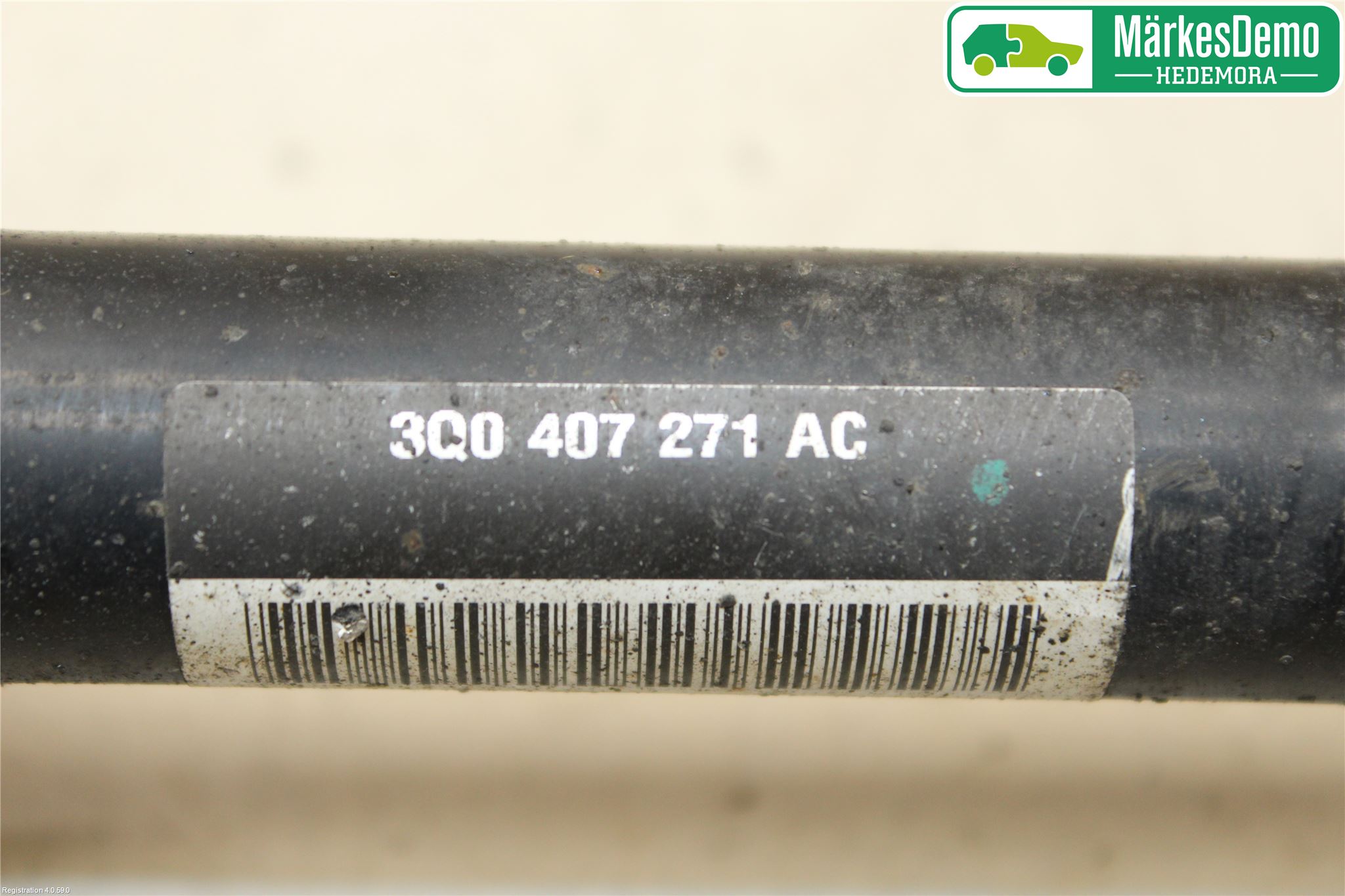 Volkswagen VW PASSAT 15-19 Drivaxel Fram Vänster