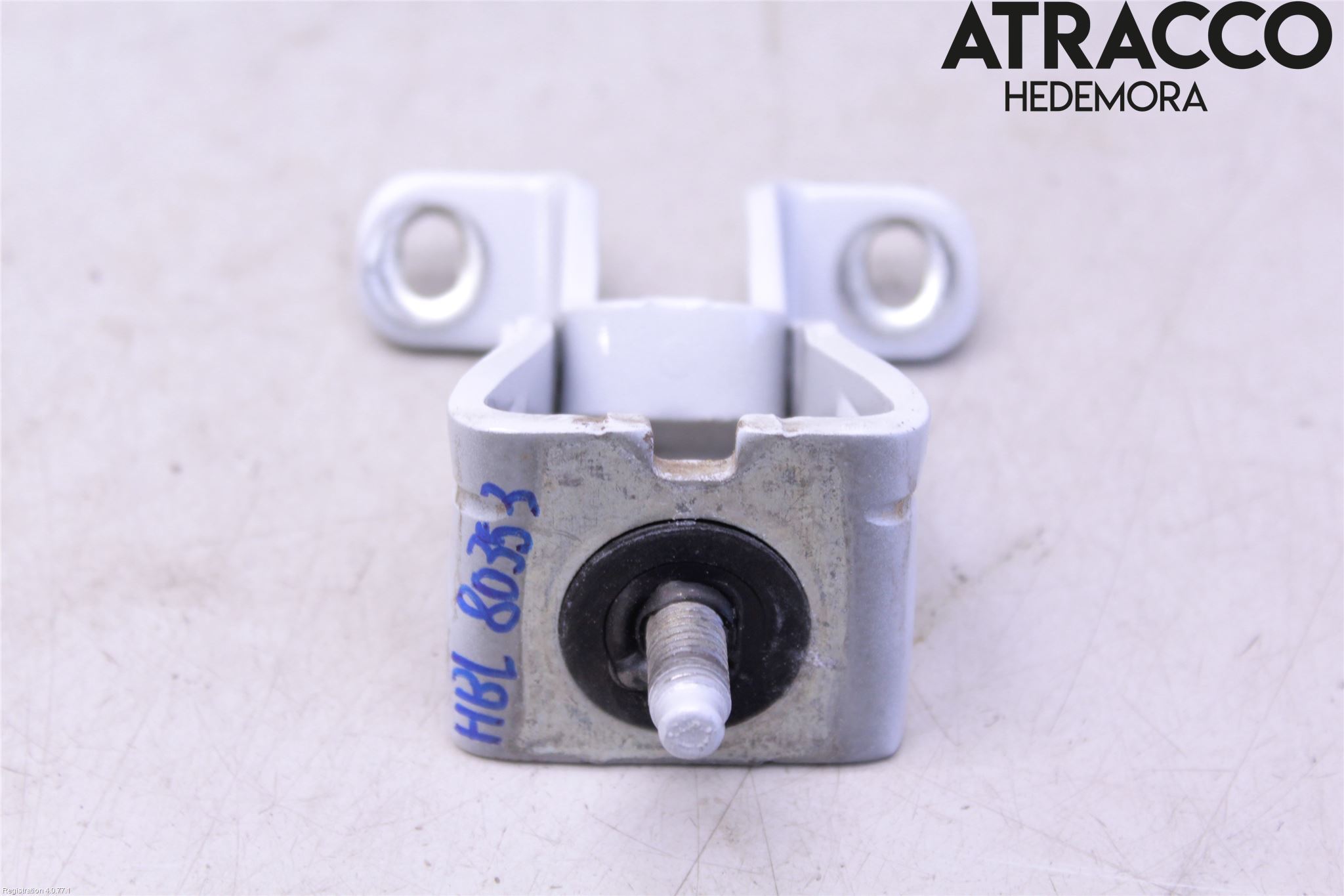 Seat LEON 13-20 Bakluckegångjärn Hö