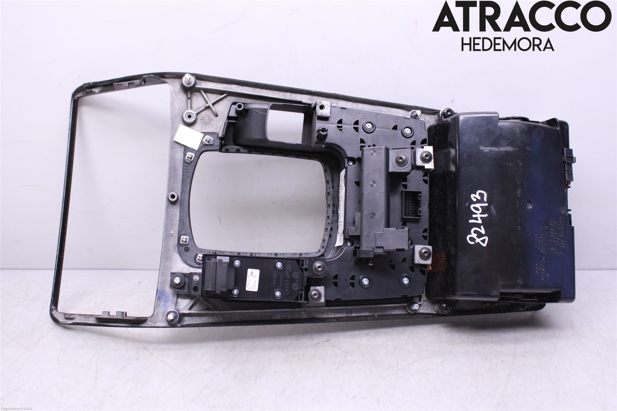 Audi A8/S8 4E  02-09 Inredning Sarg Växelspak