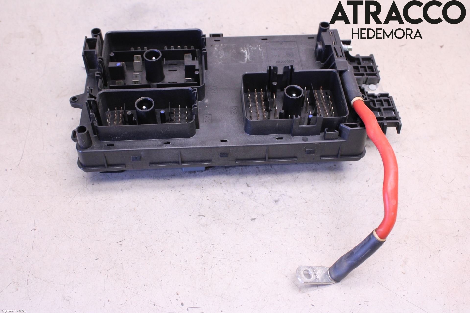 Opel INSIGNIA 09-16 Säkringsdosa-Elcentral