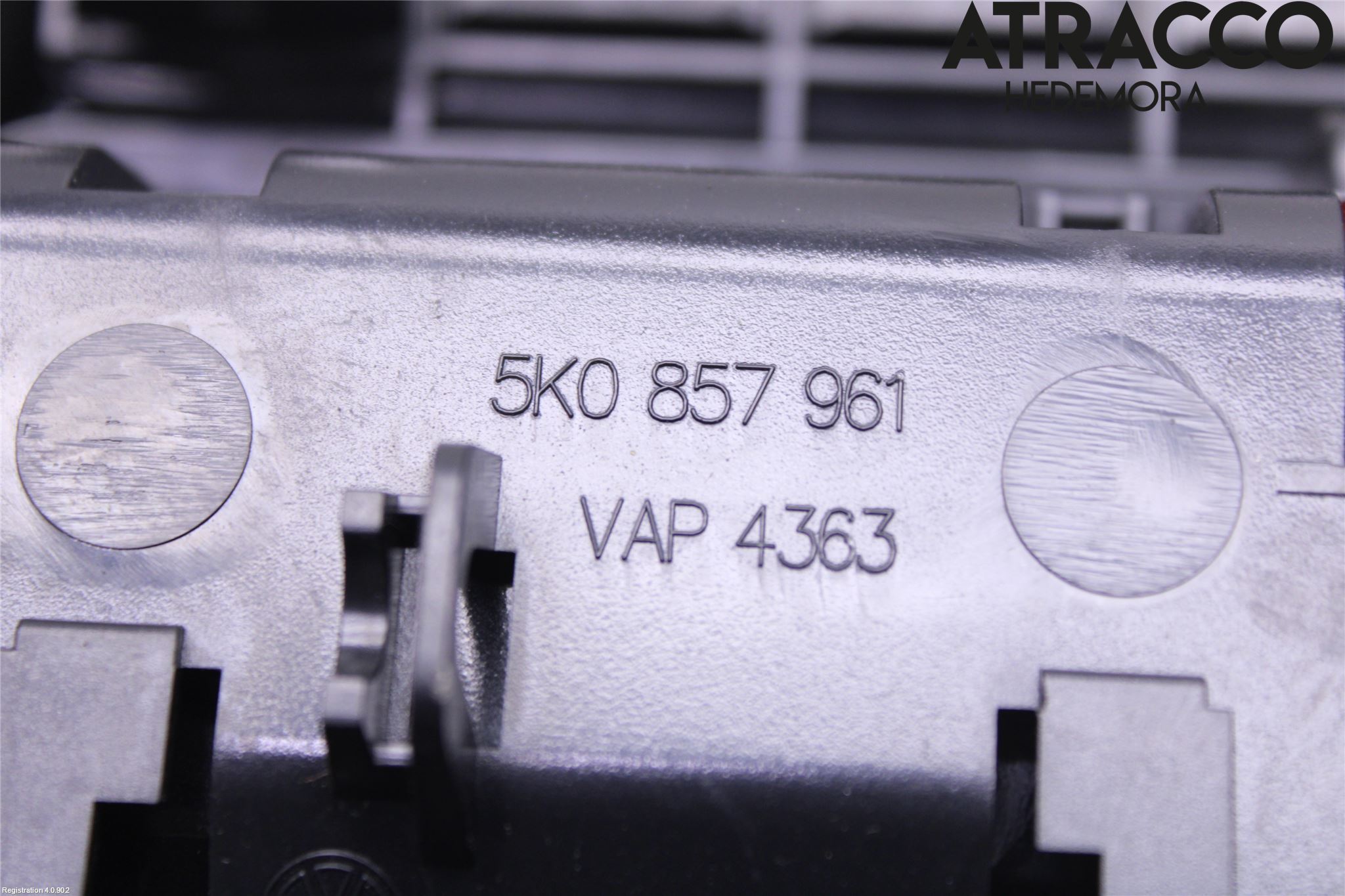 Volkswagen VW GOLF VI 09-13 Askkopp