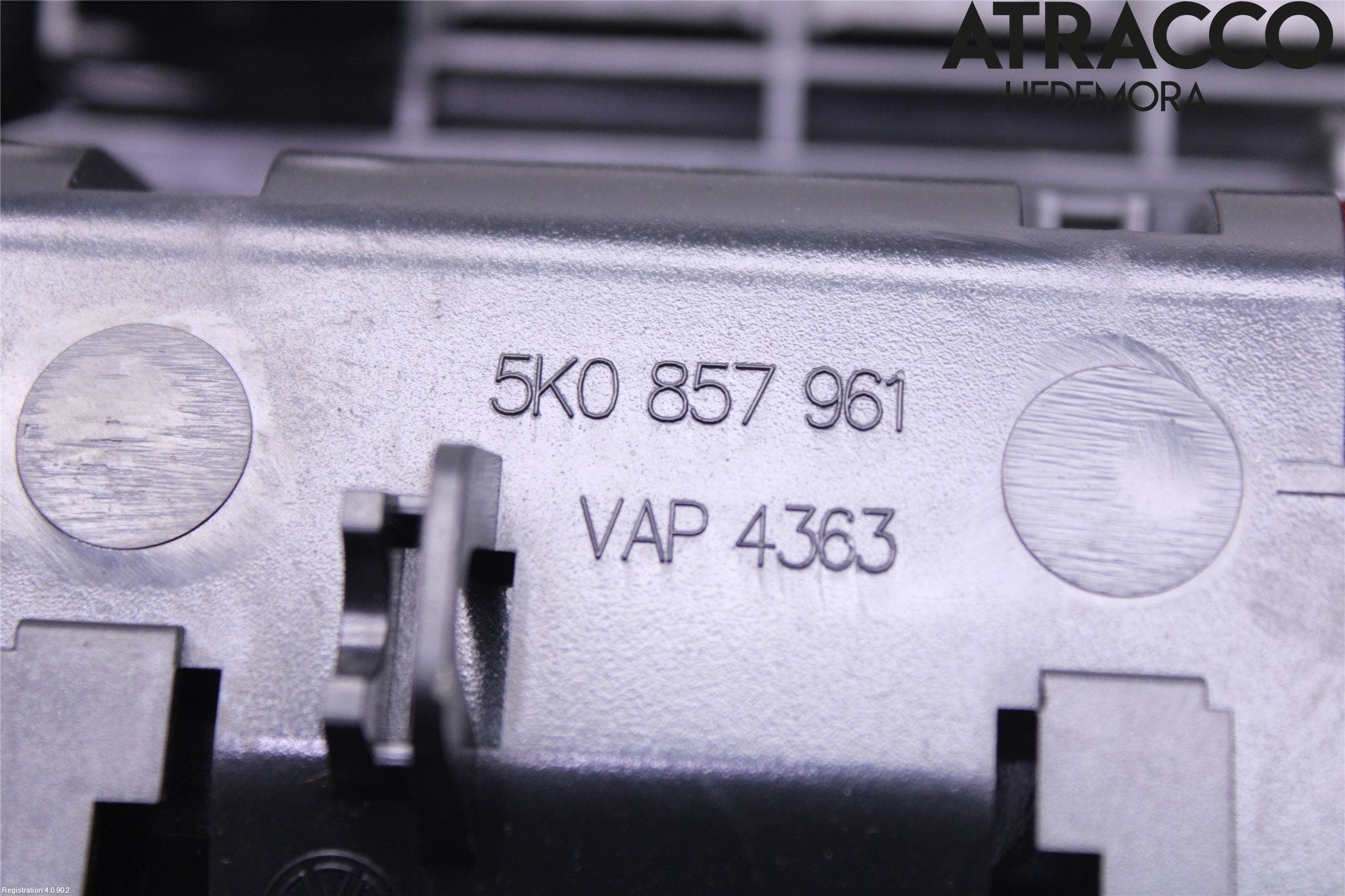 Volkswagen VW GOLF VI 09-13 Askkopp