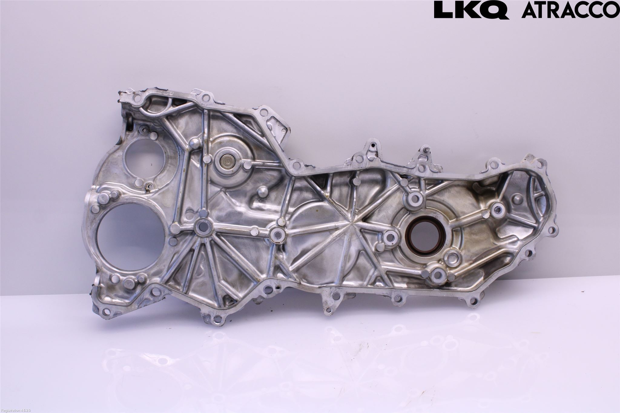 Toyota RAV4 19- Kamrem-Transmissionskåpa