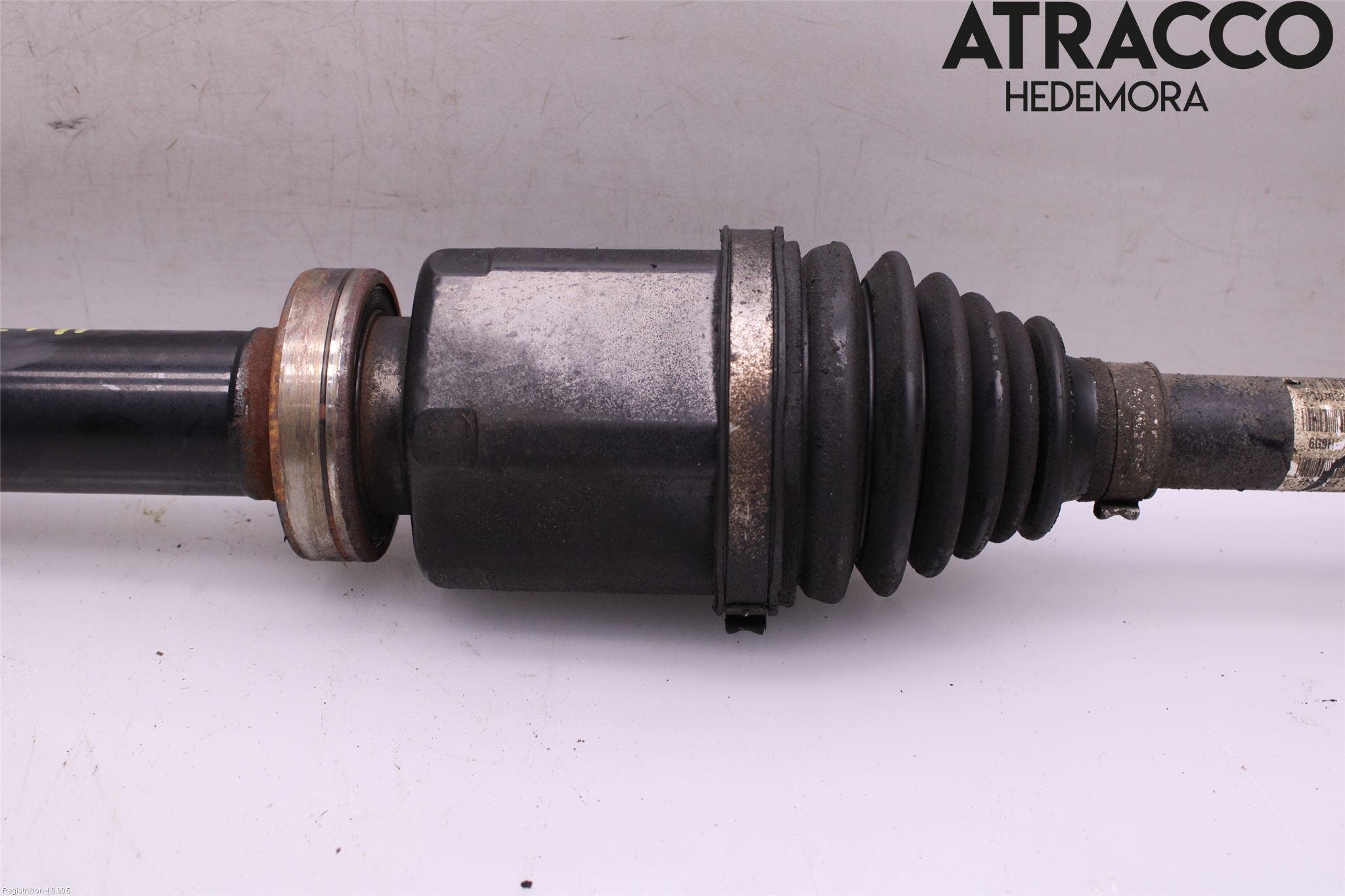 Volvo V70 08-13 Drivaxel Fram Höger