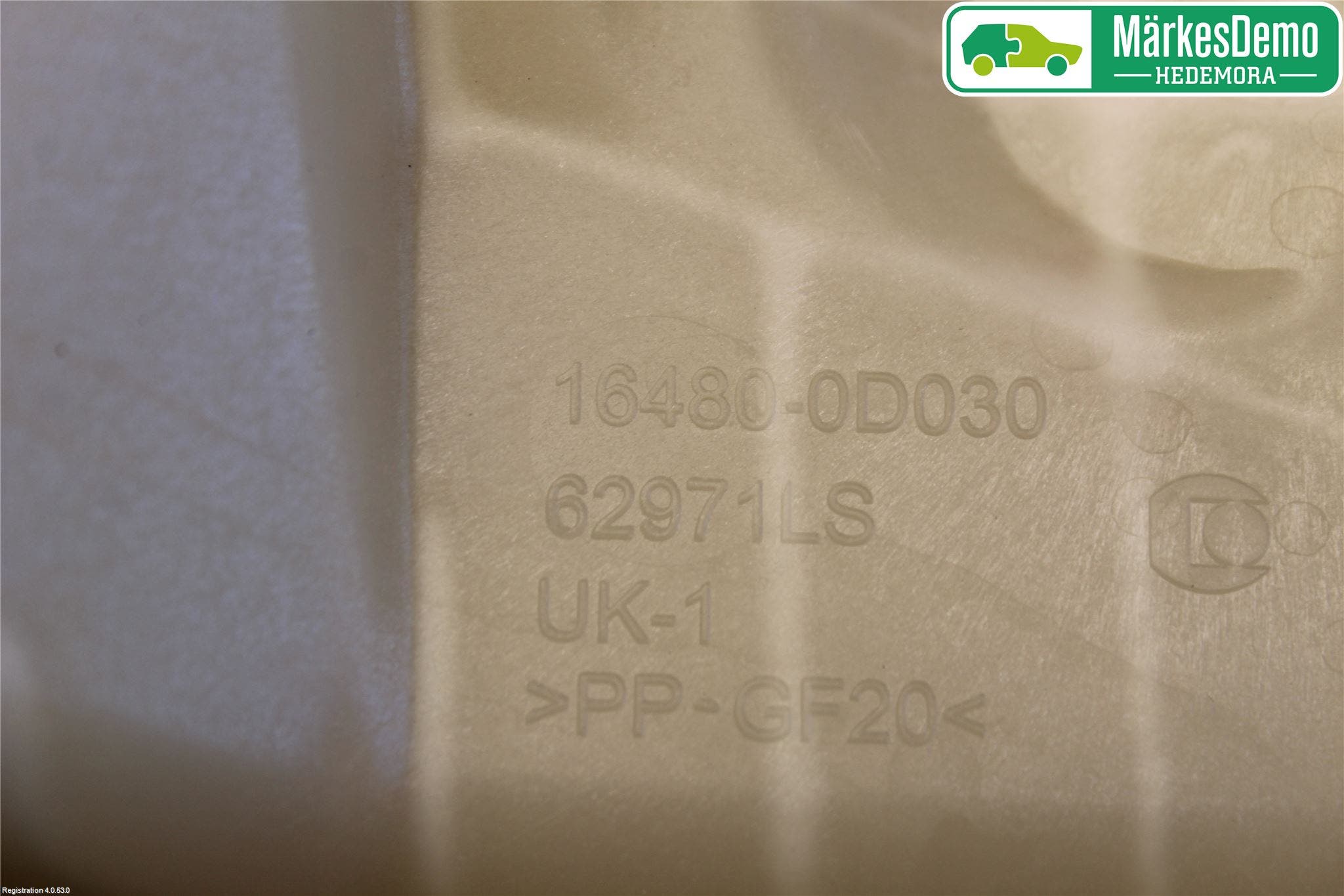 Toyota AVENSIS 09-15 Expansionstank