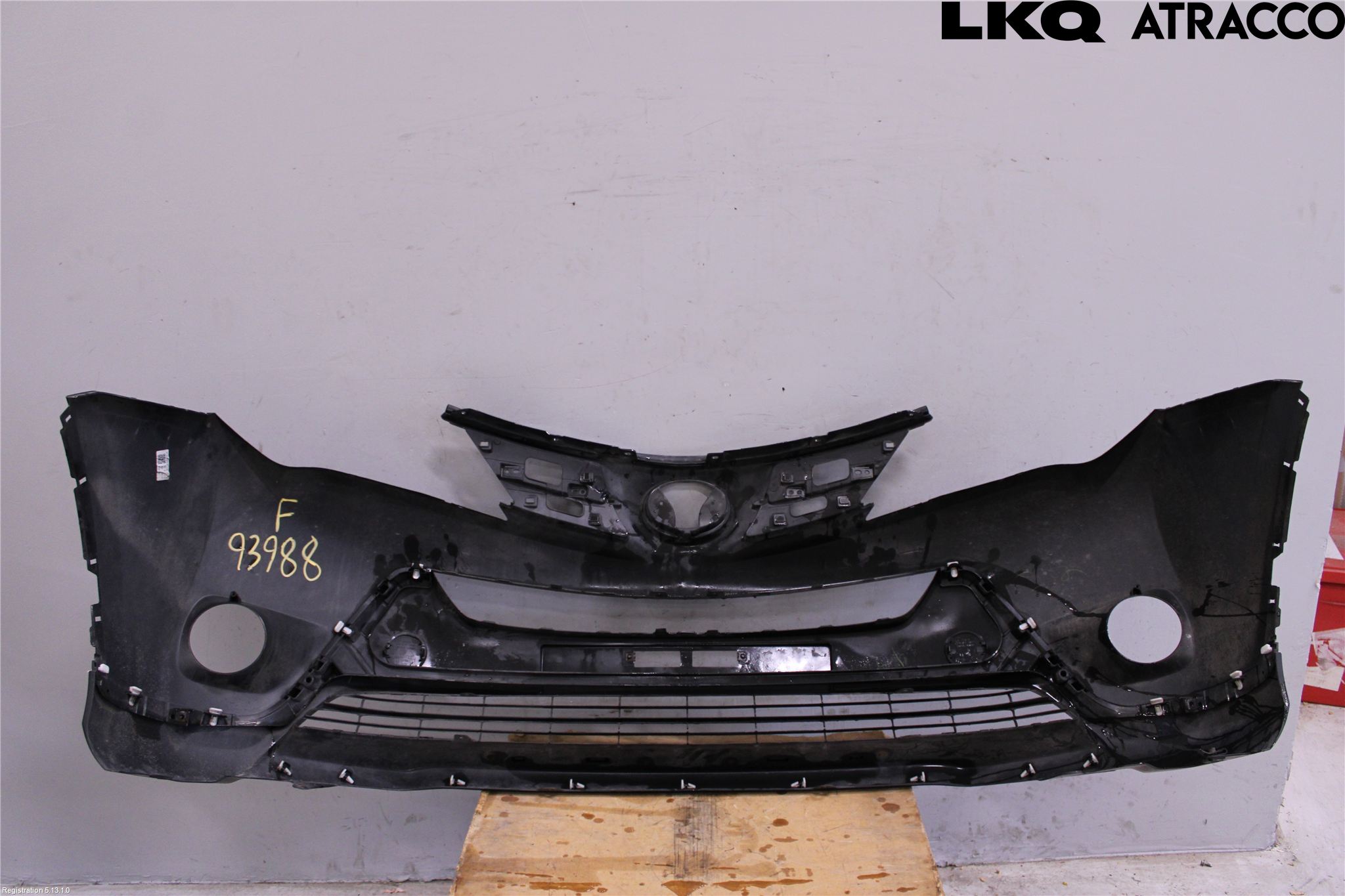Toyota RAV4 13-18 Stötfångarbeklädnad Fram
