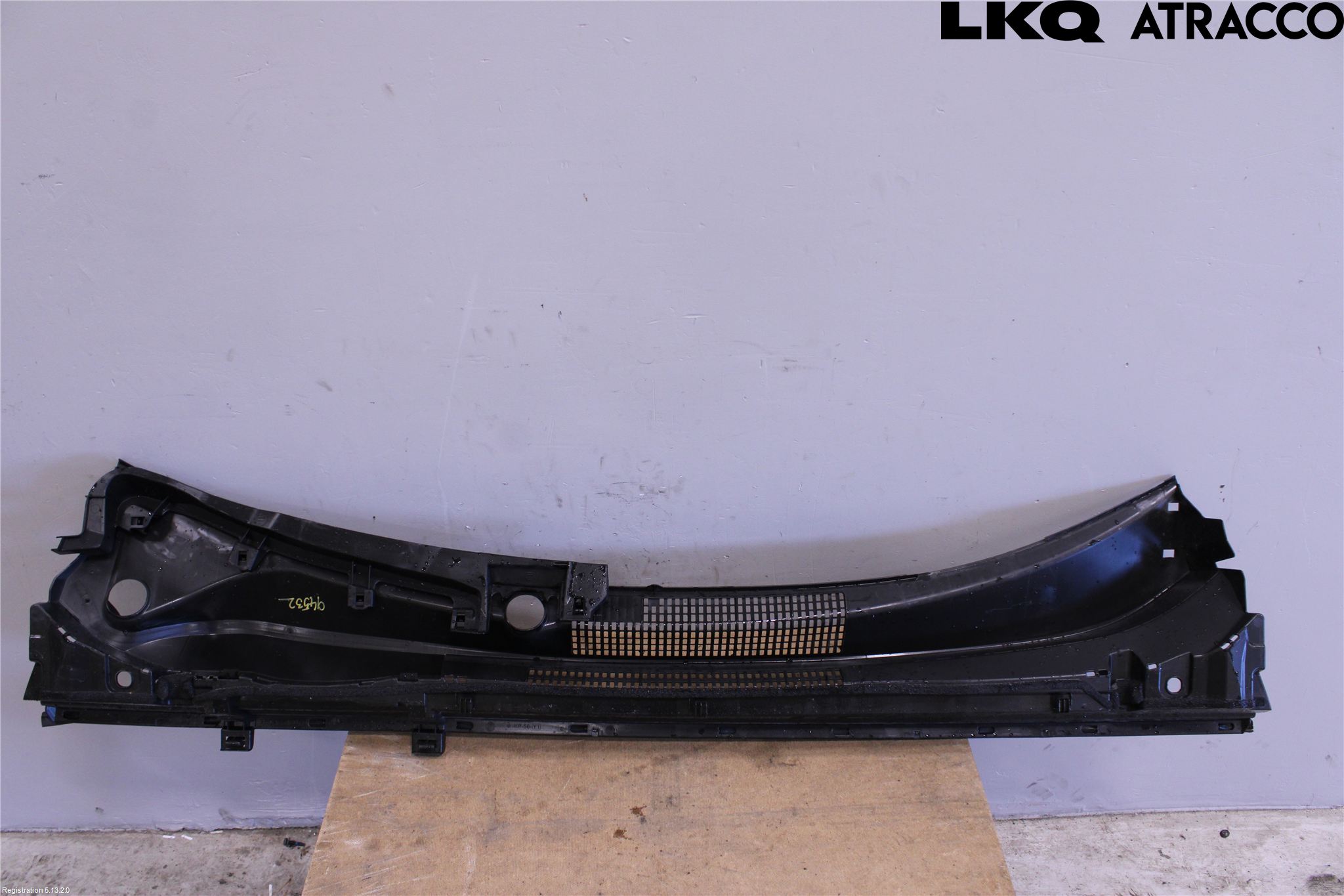 Toyota RAV4 19- Torpedplåt-Torpedplast