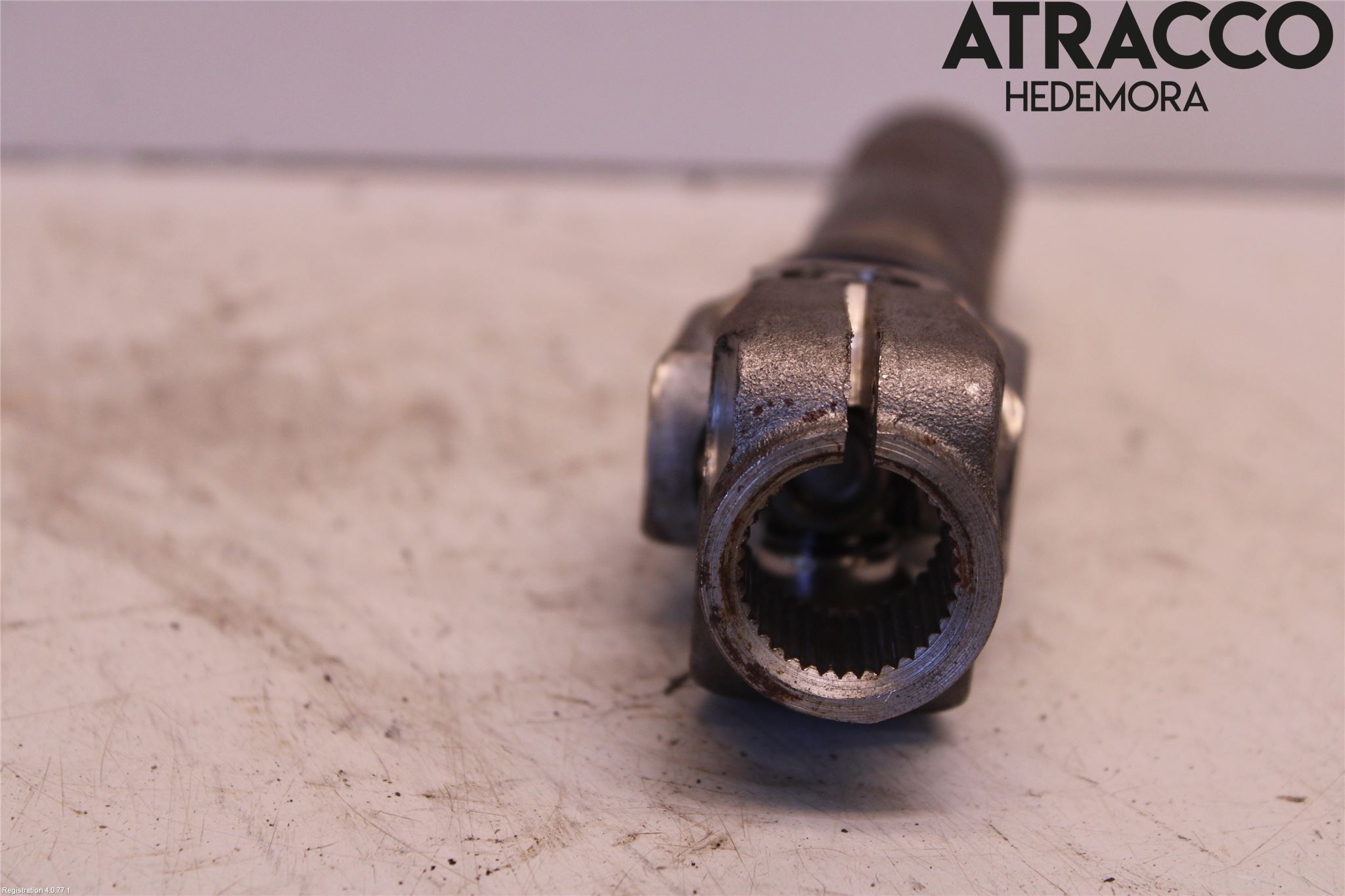 Toyota AVENSIS 16-18 Rattaxelknut