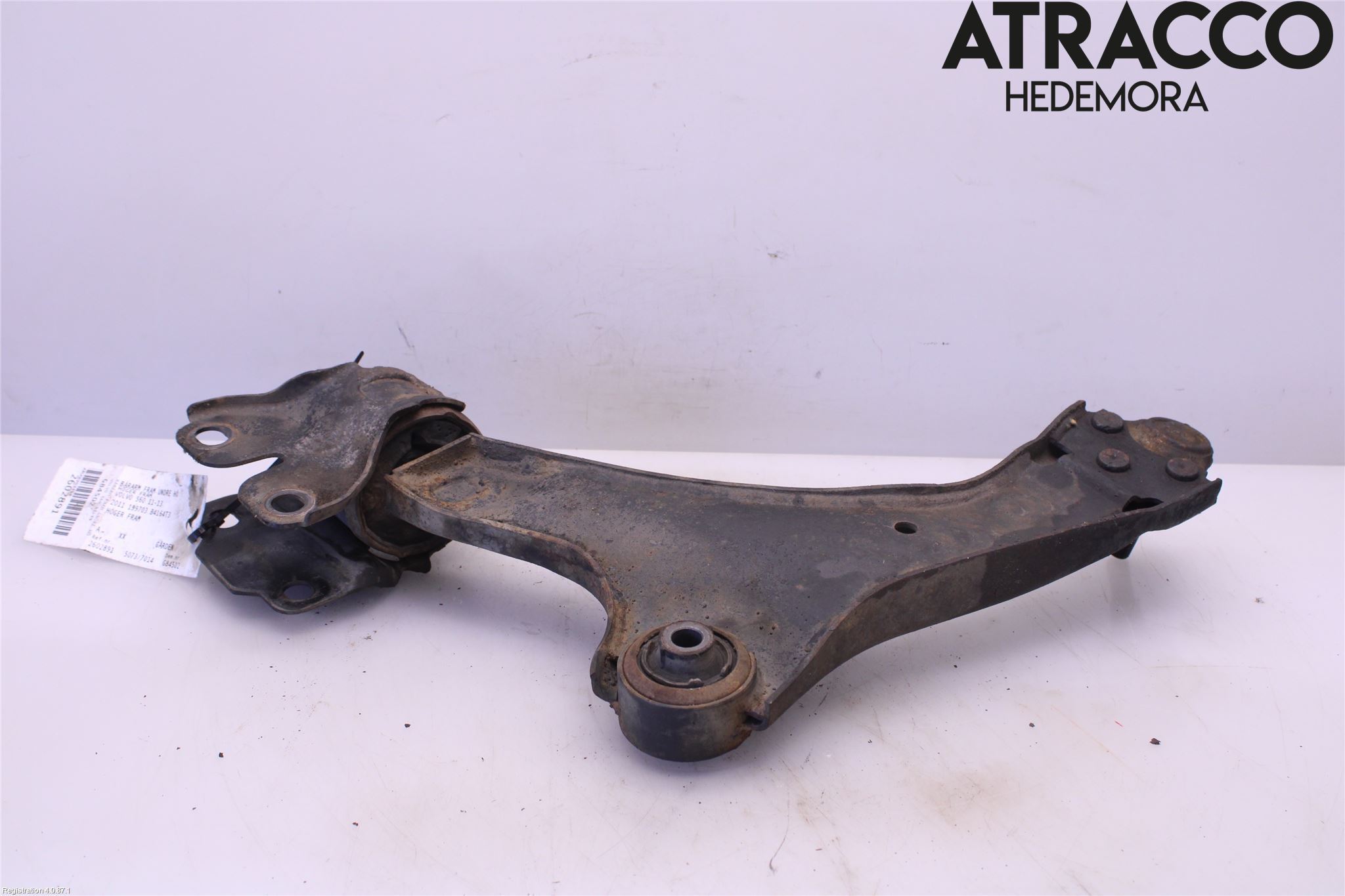 Volvo S60 11-13 Bärarm Fram Undre Hö