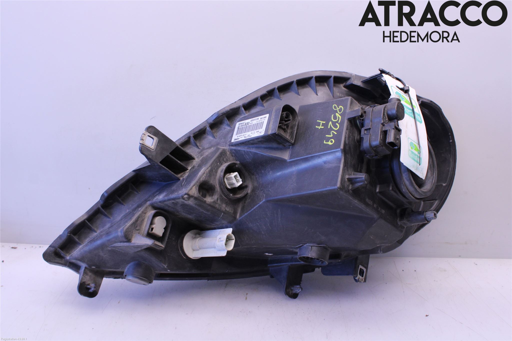 Renault TRAFIC   02-14 Strålkastare Höger