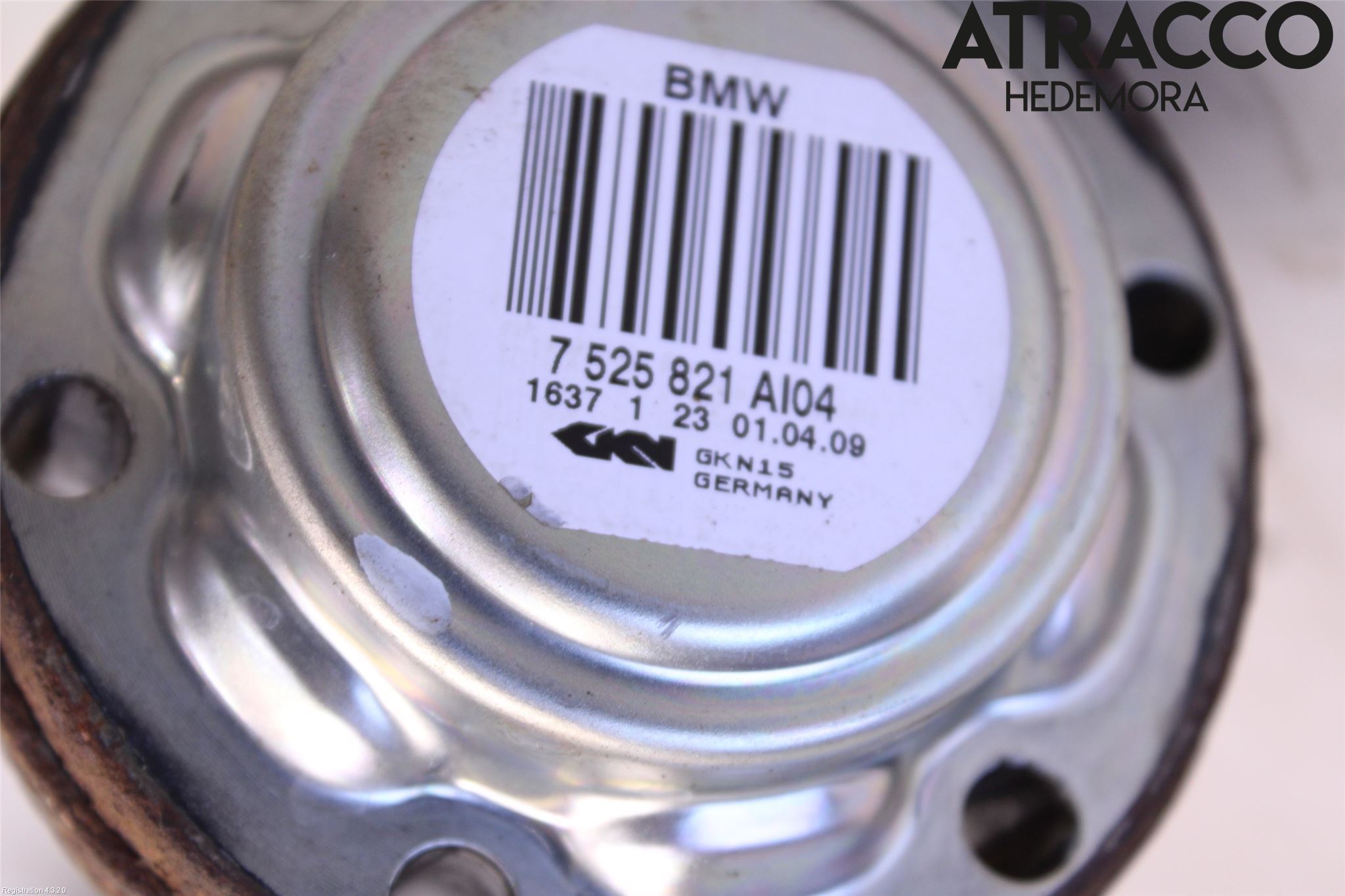 BMW 3 E90/91 SED/TOU 05-12 Drivaxel Bak Vänster