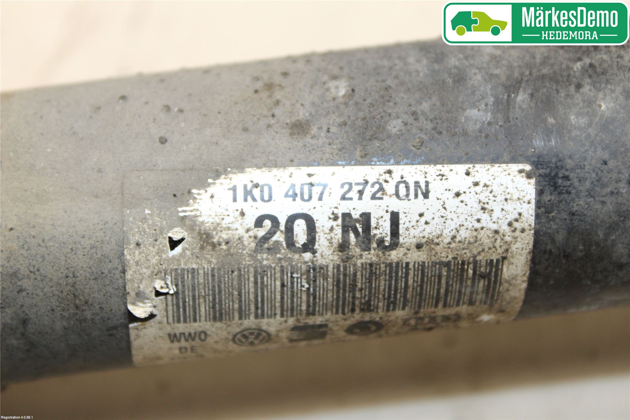 Volkswagen VW TOURAN 10-15 Drivaxel Fram Höger