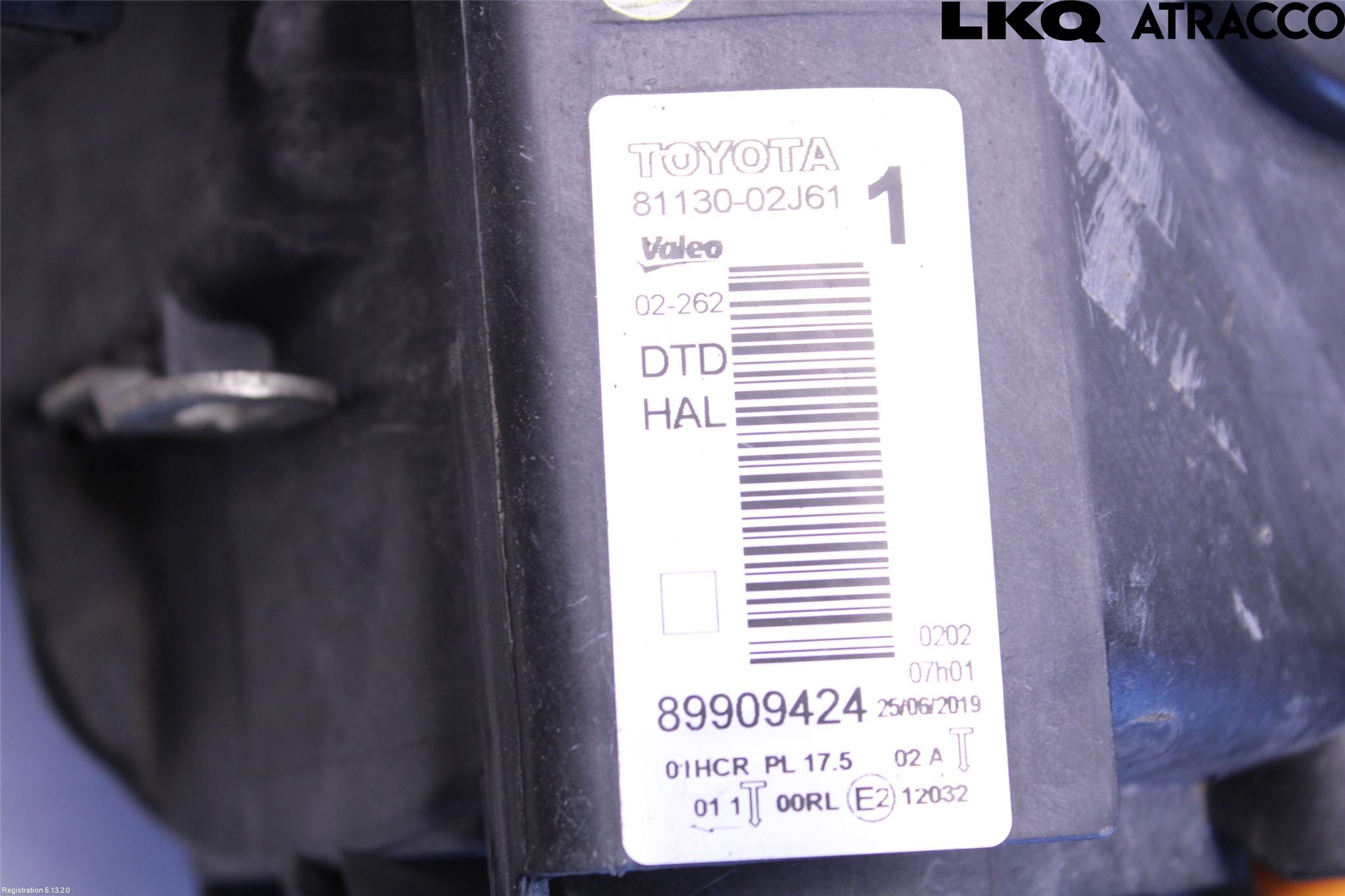 Toyota AURIS 13-19 Strålkastare Höger