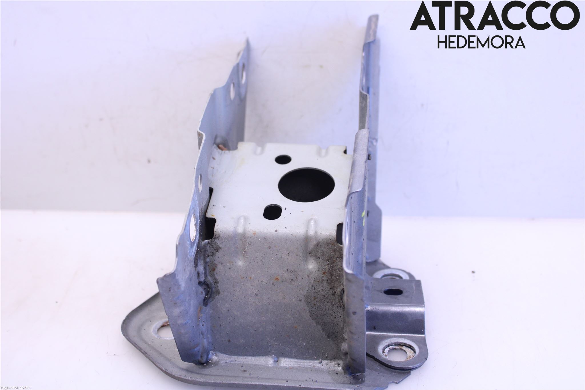 Volvo S90 17->> Stötfångarbärjärn Bak