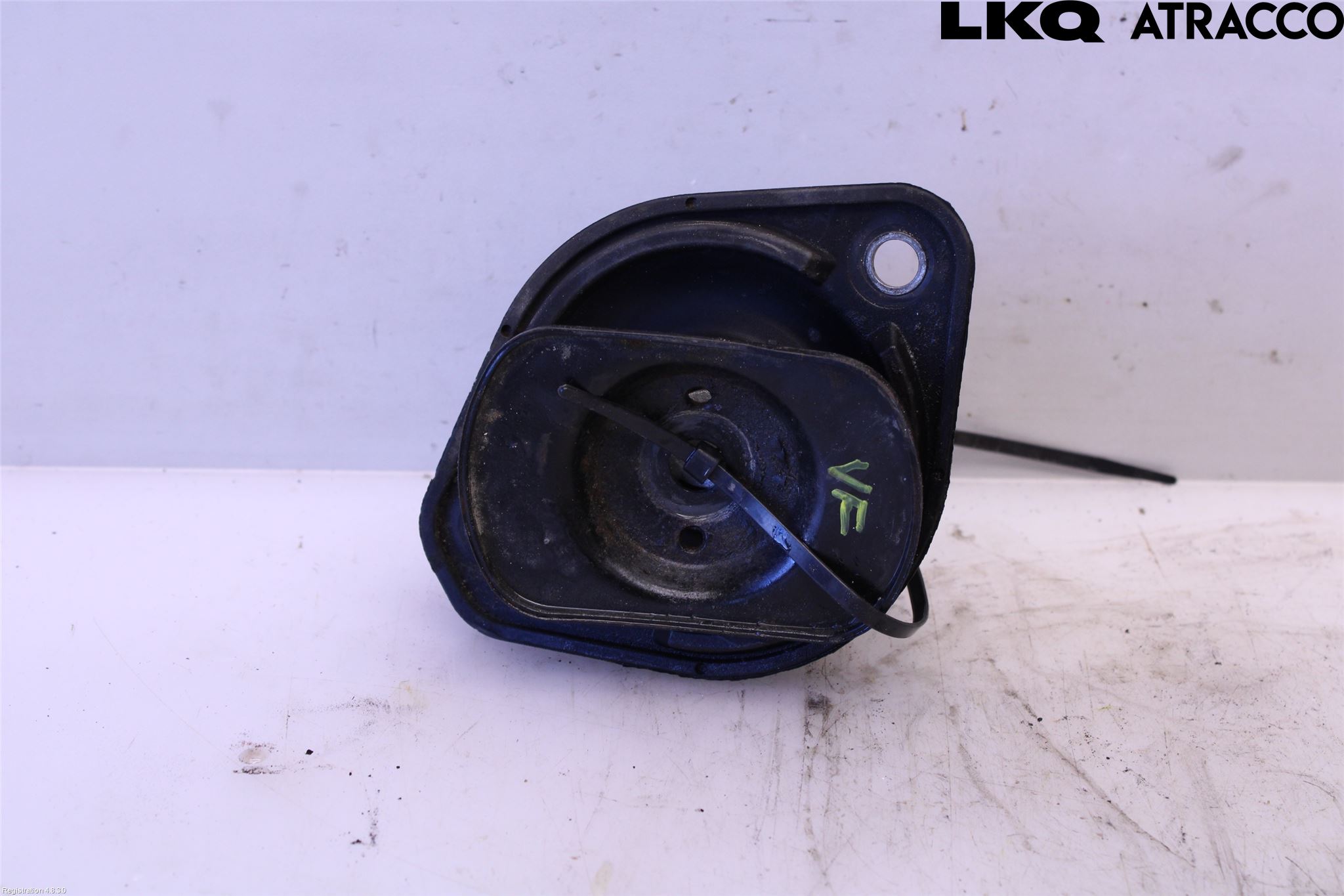 Volkswagen VW UP! / E-UP! Fjäderbenslager Fram