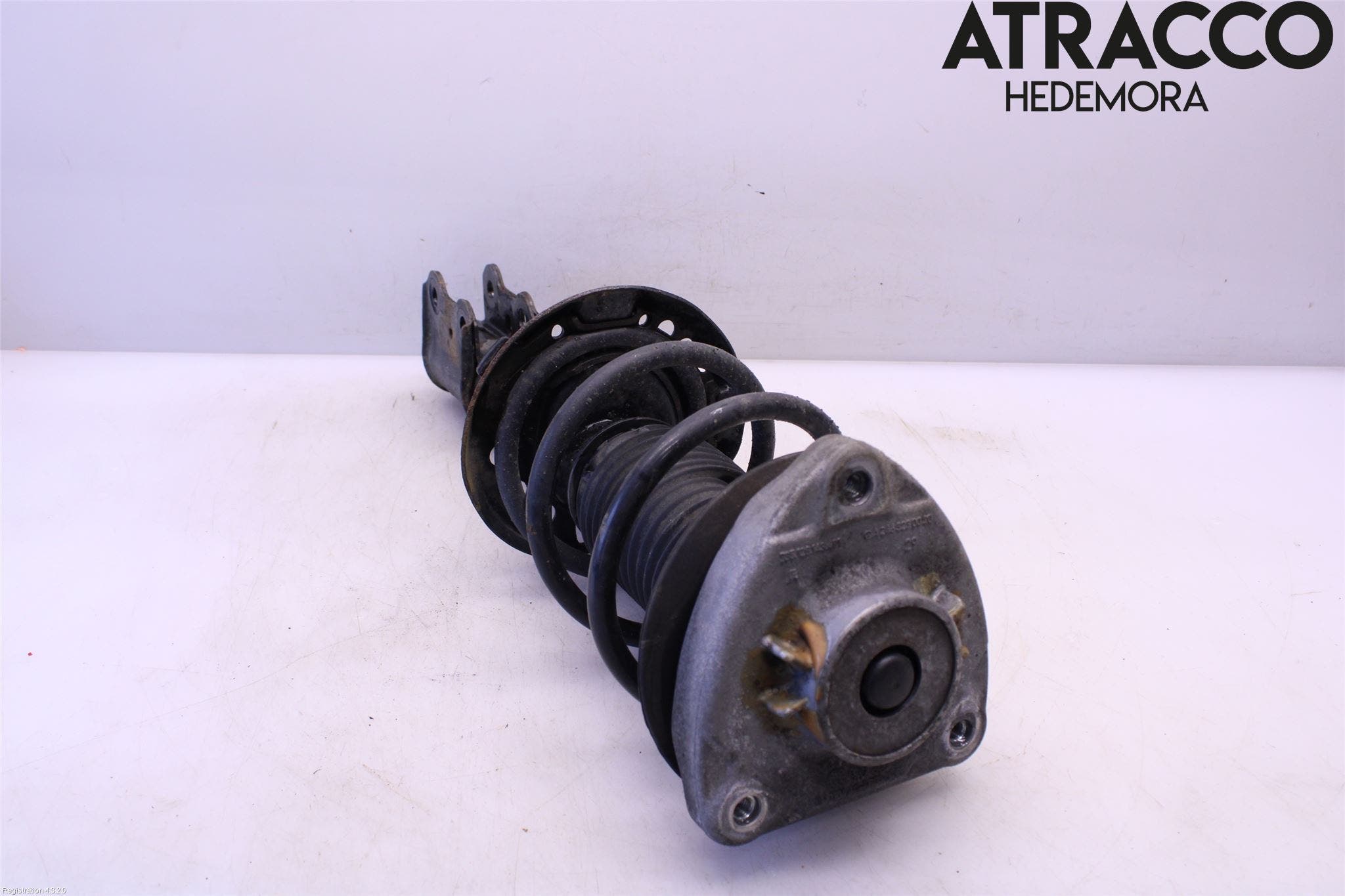 Mercedes-Benz MB CLA-KLASS (C117/X117) 13-19 Fjäderben Fram Vänster