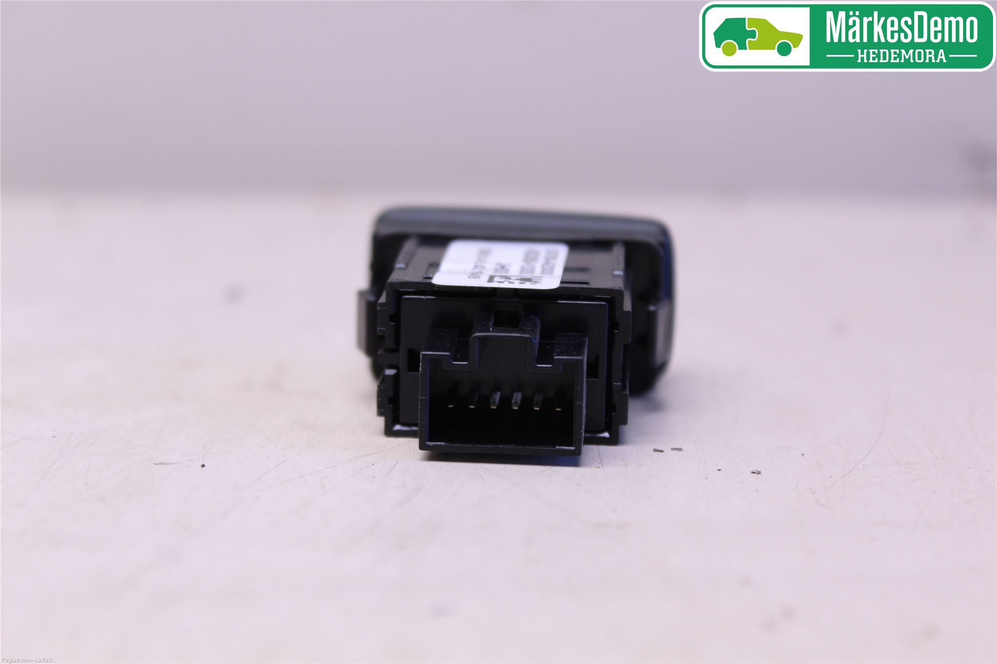 Kia CEED 12-18 Strömställare Varnings